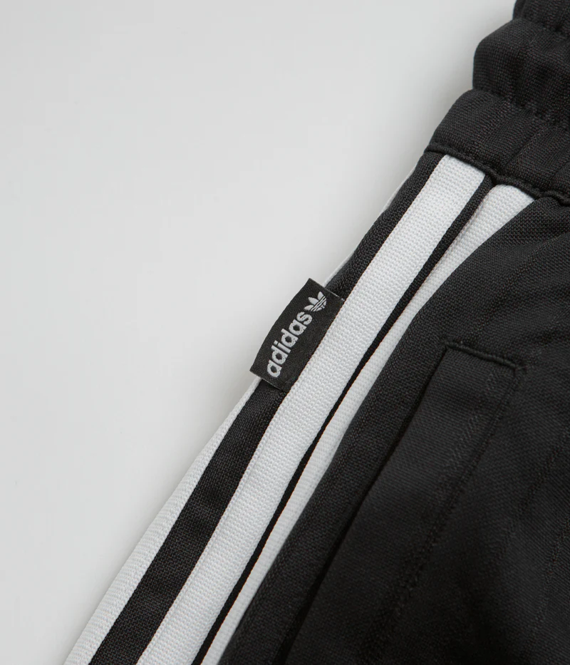Adidas Classic Shorts - Black / White - Image 7