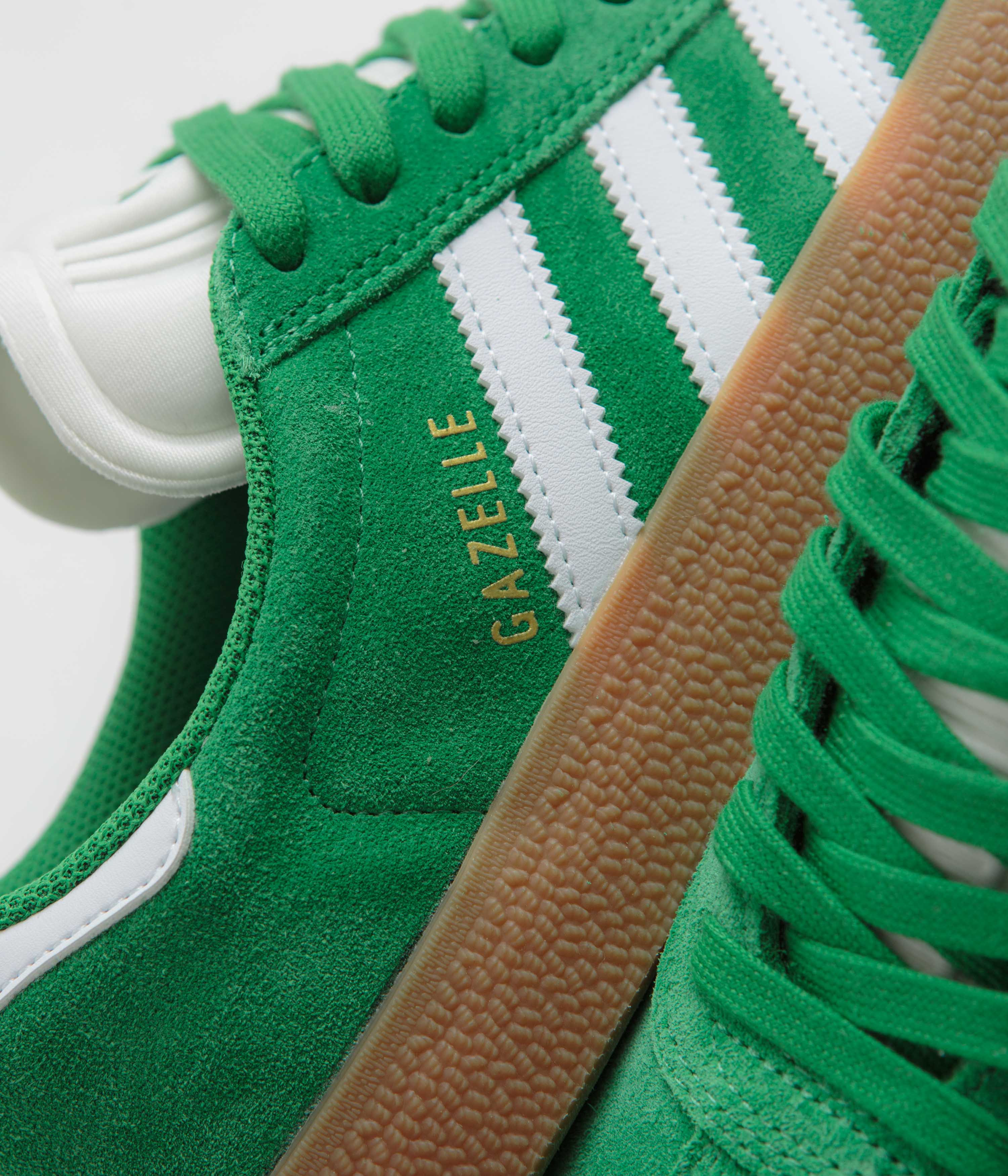Adidas Gazelle ADV Shoes - Green / Cloud White / Gold Metallic - Image 3