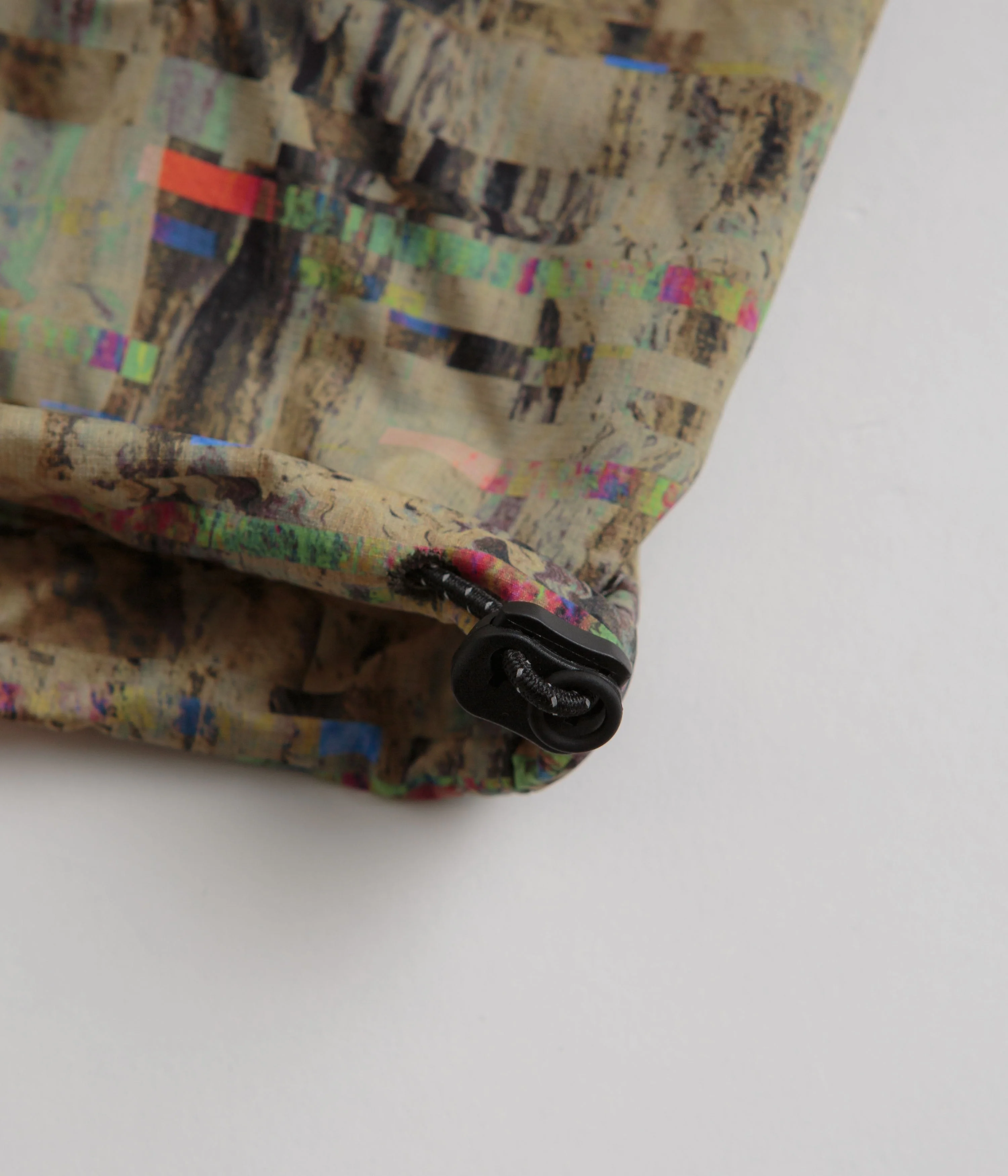 and wander Pertex Printed Wind T-Shirt - Beige - Image 4