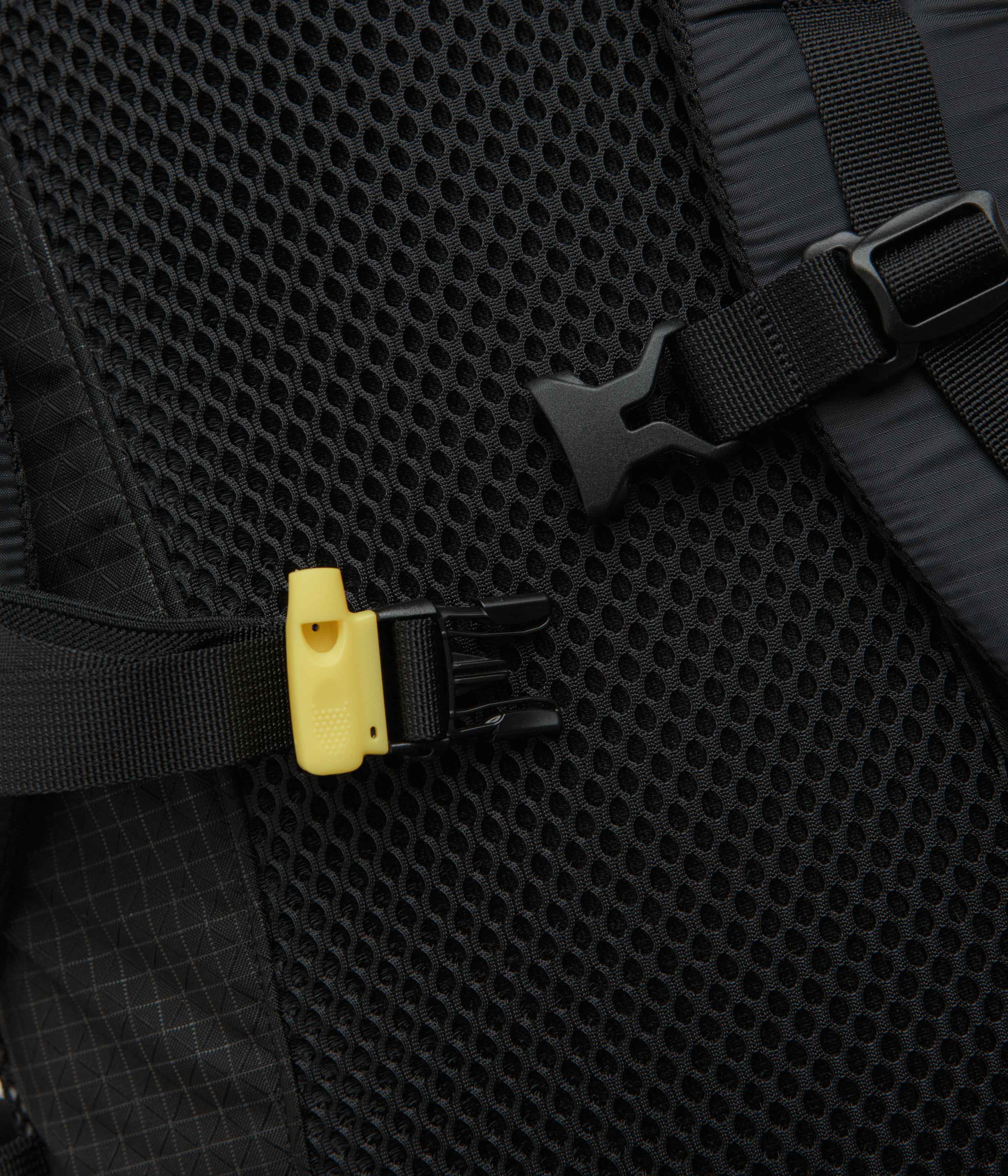 Cayl Biseul B-Grid Backpack - Grey - Image 4