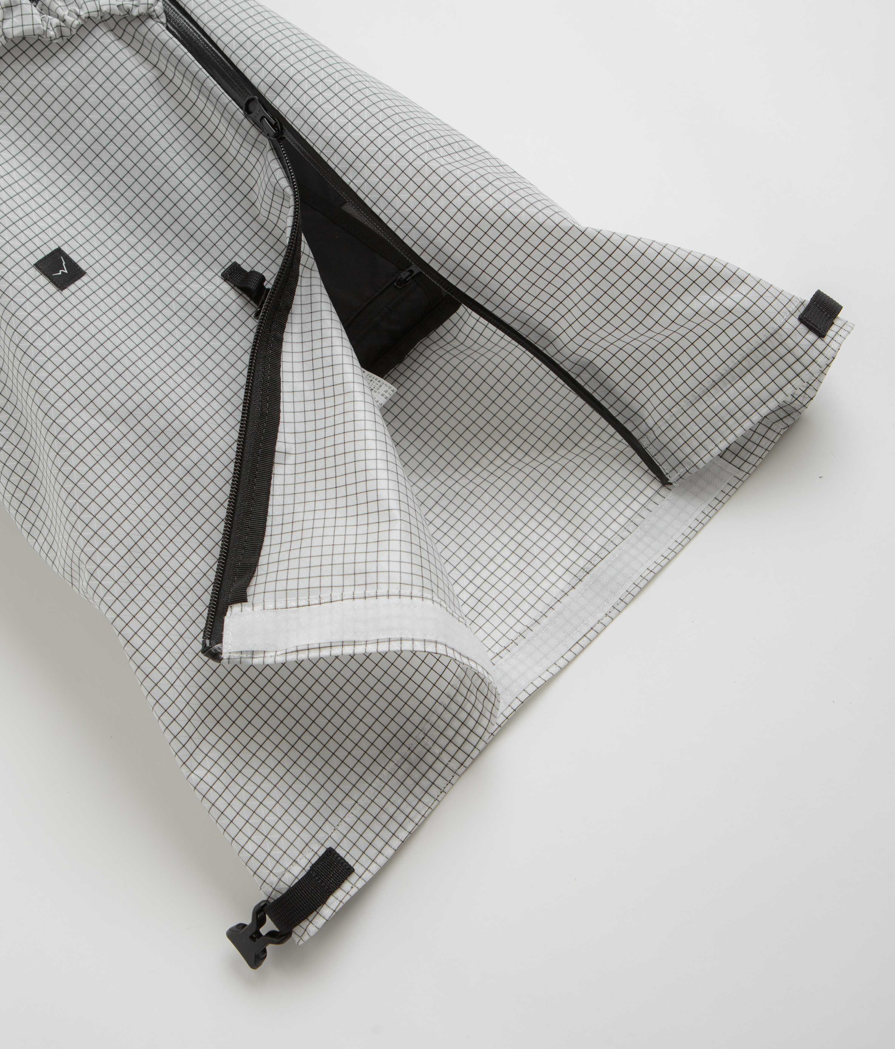 Cayl Mari Roll Top SM B-Grid Bag - White - Image 9
