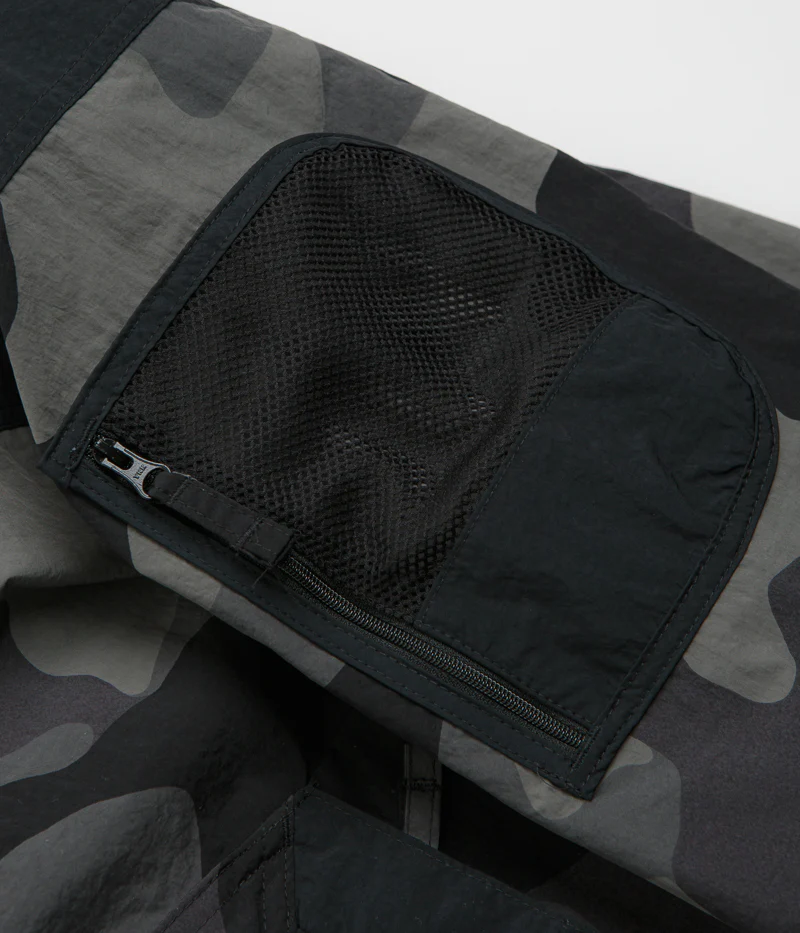 Columbia Challenger II Printed Windbreaker Jacket - Black Mod Camo / Black - Image 7