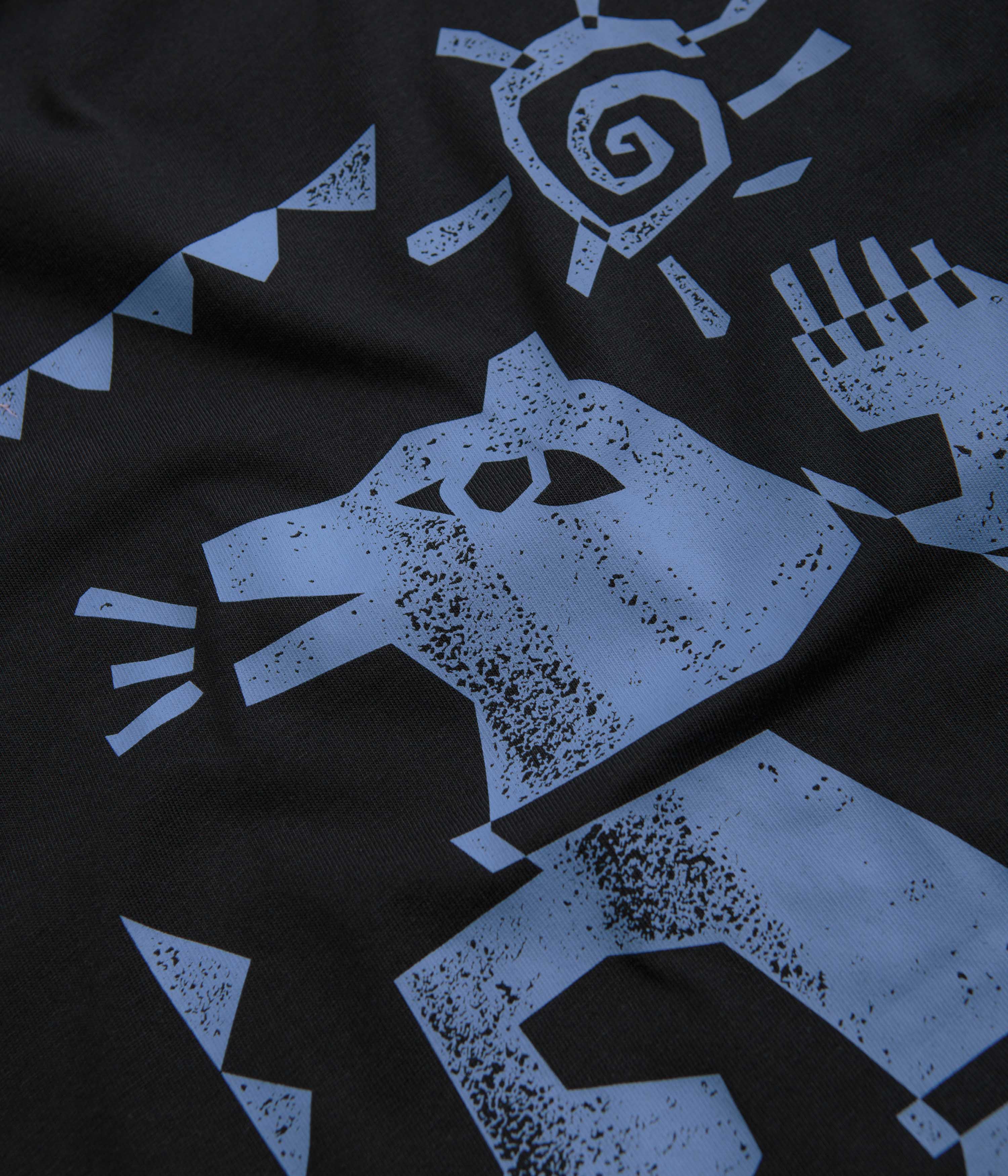 Columbia Explorers Canyon Back T-Shirt - Black / Bearly Tribe - Image 6