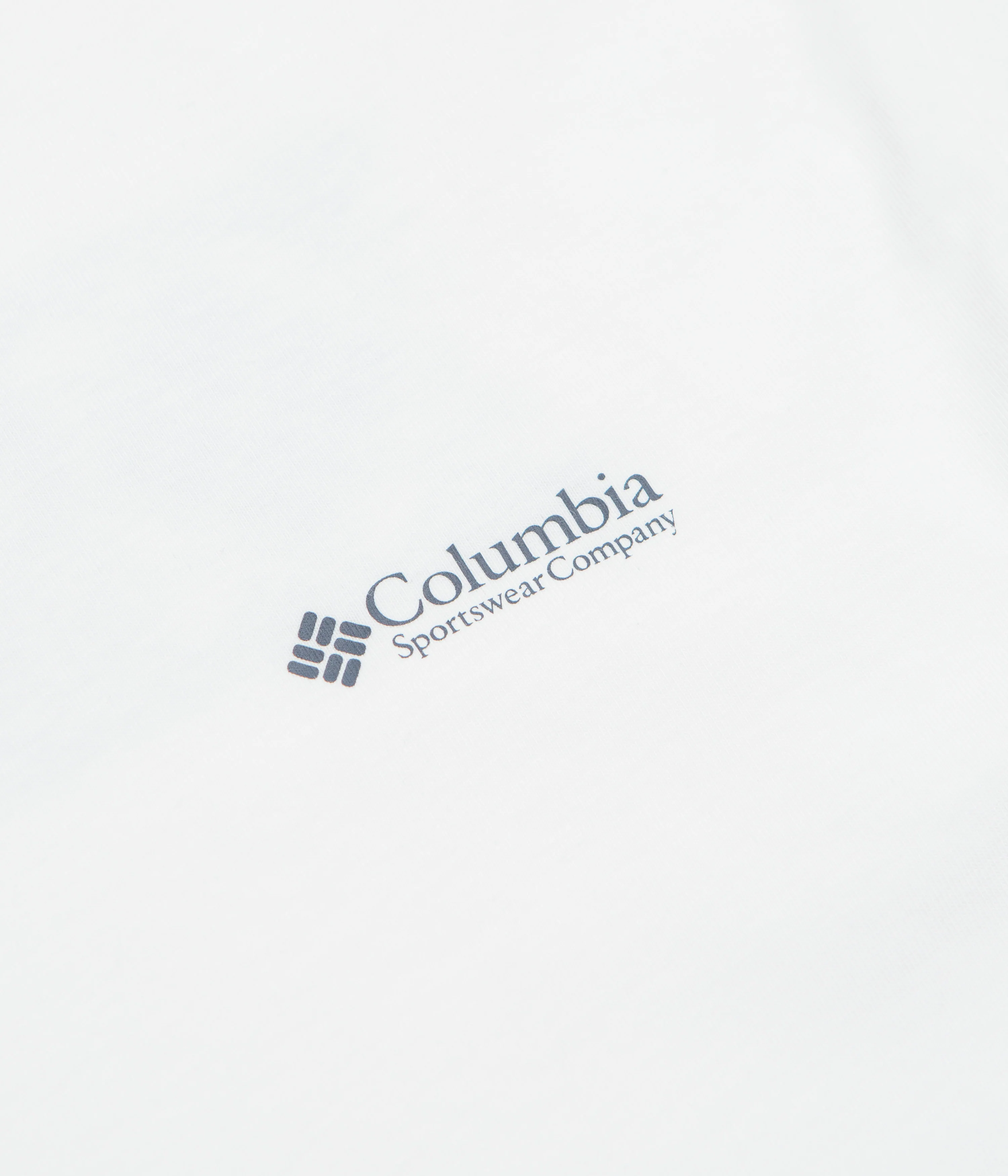 Columbia Explorers Canyon Long Sleeve T-Shirt - White / Branded Blanket - Image 5