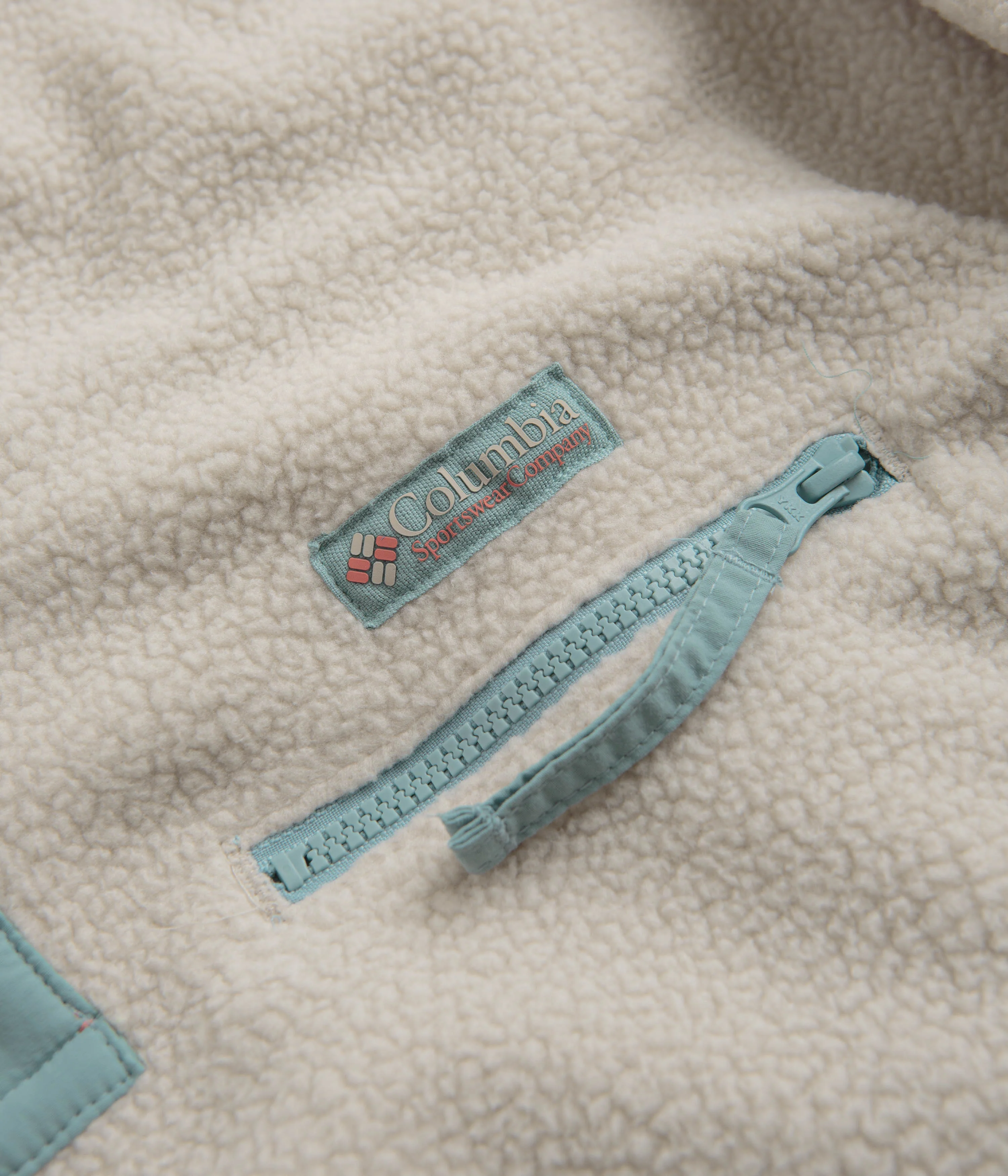 Columbia Helvetia Hoodie - Dark Stone - Image 3