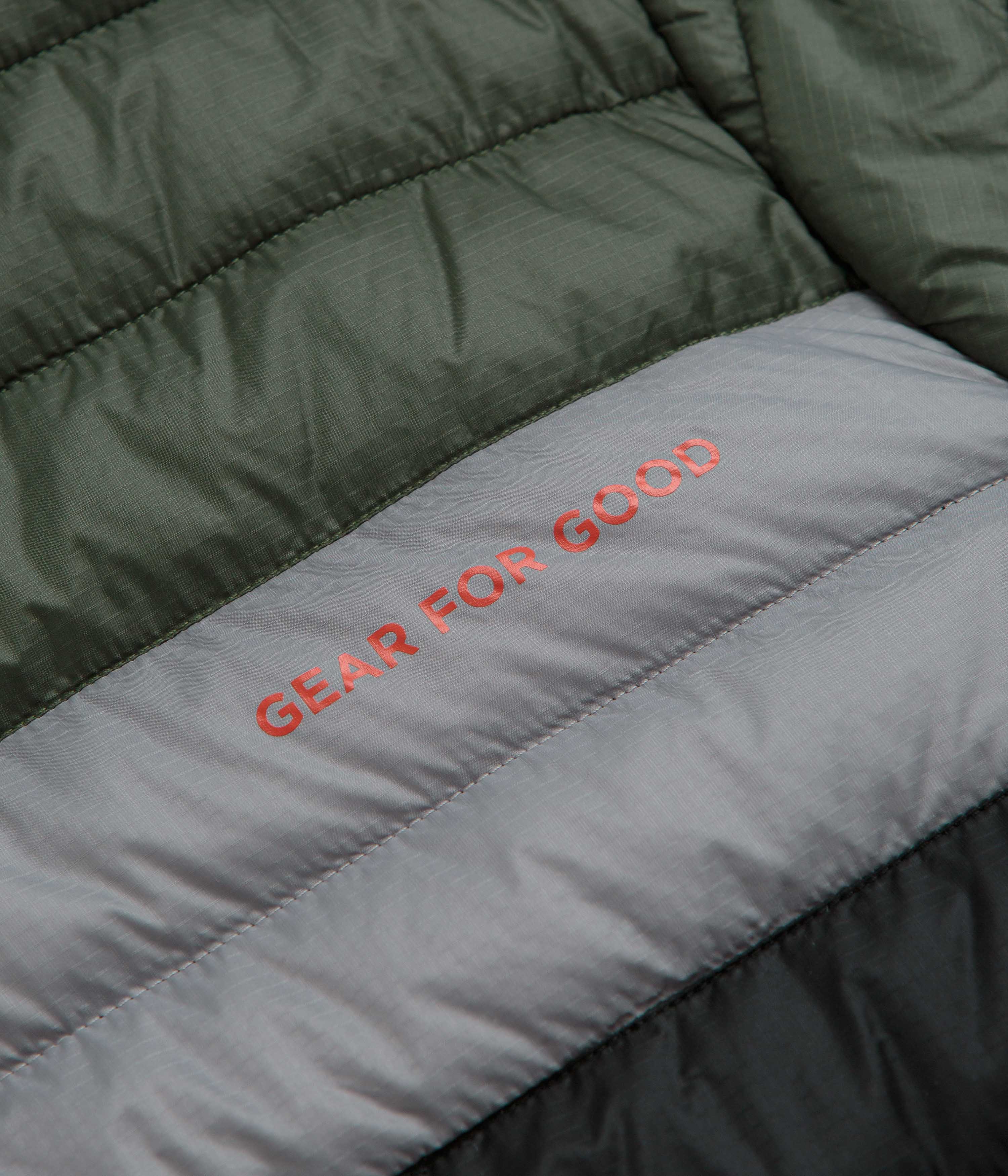Cotopaxi Capa Insulated Hooded Jacket - Fatigue / Black - Image 7