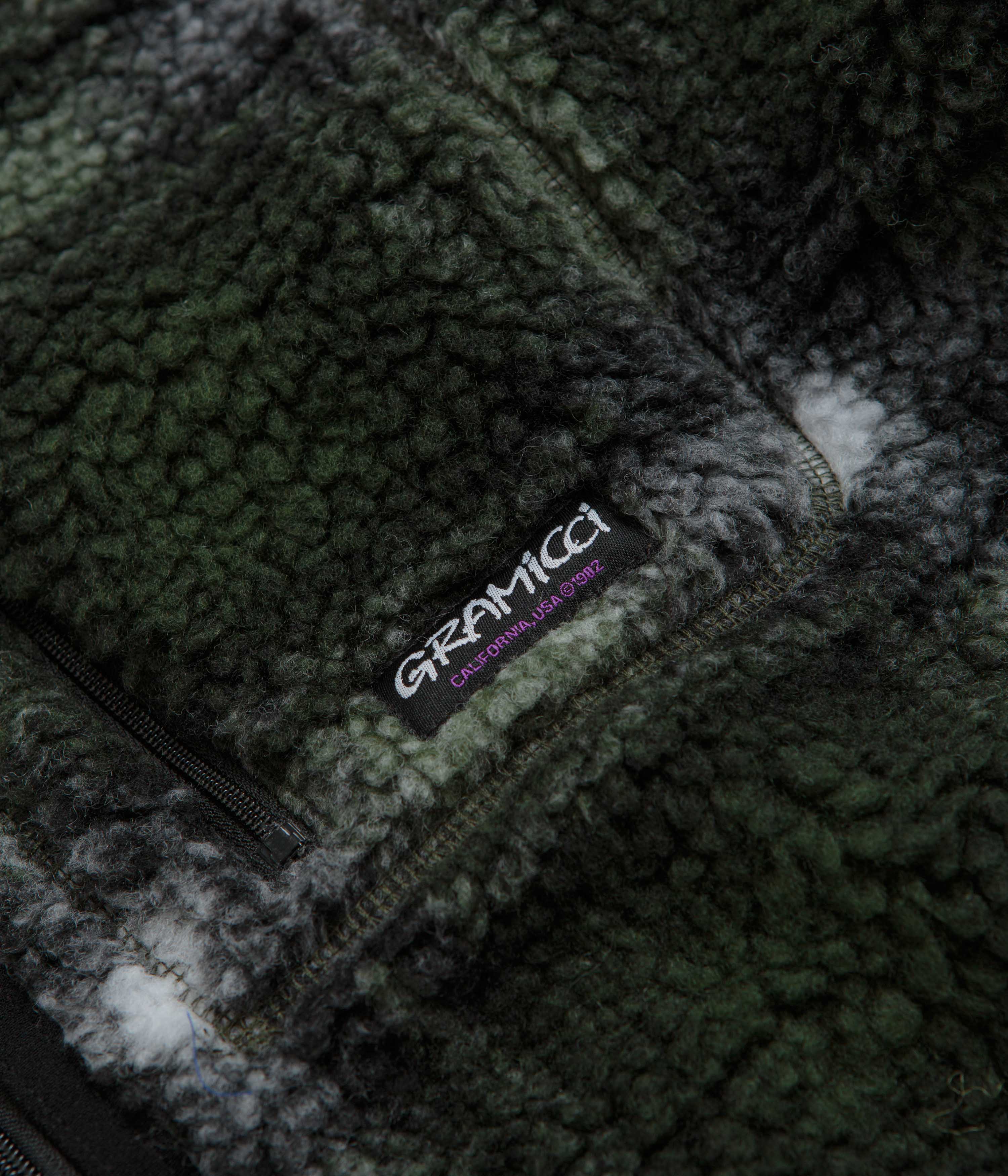 Gramicci Shadow Plaid Sherpa Jacket - Olive Shadow Plaid - Image 4