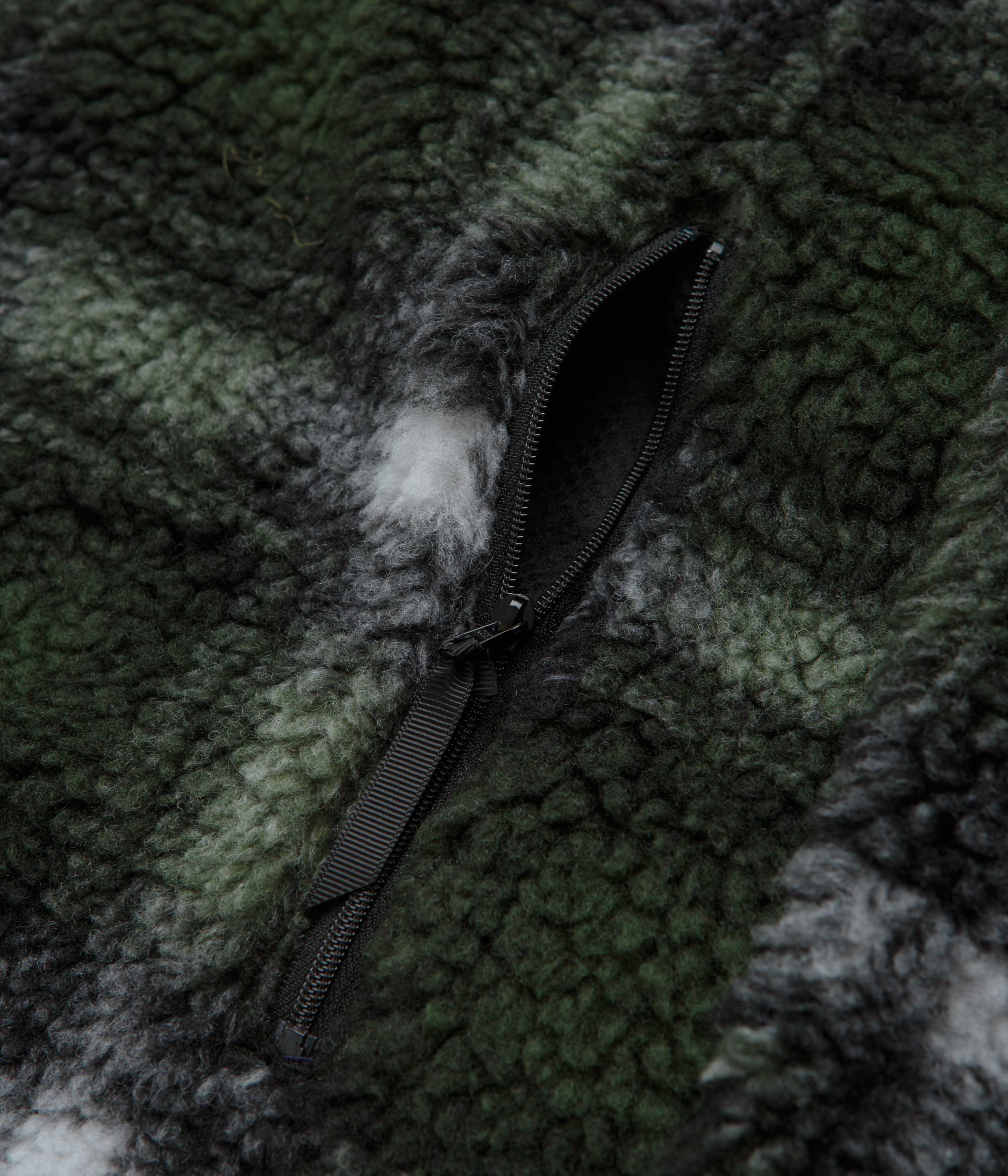 Gramicci Shadow Plaid Sherpa Jacket - Olive Shadow Plaid - Image 5