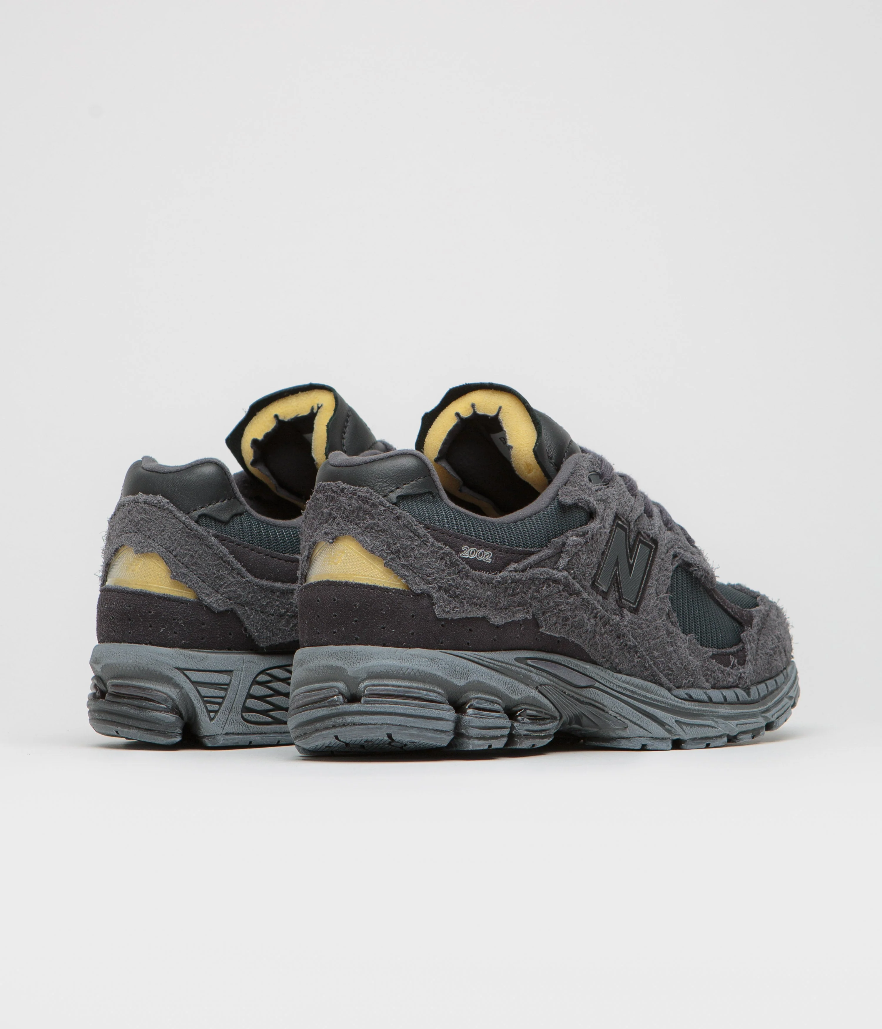 New Balance 2002R Shoes - Phantom / Magnet - Image 3