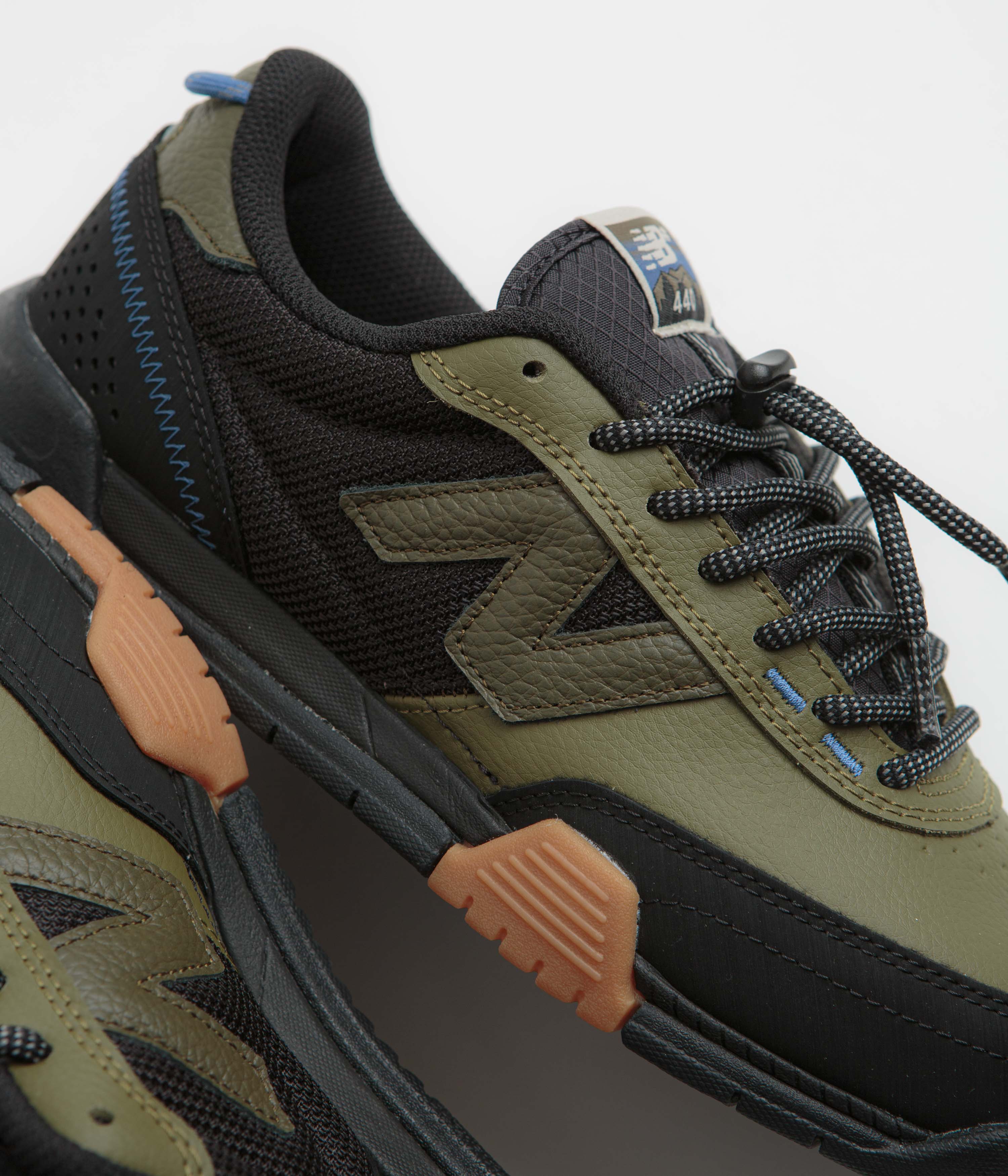 New Balance Numeric 440 V2 Trail Shoes - Olive / Black - Image 3
