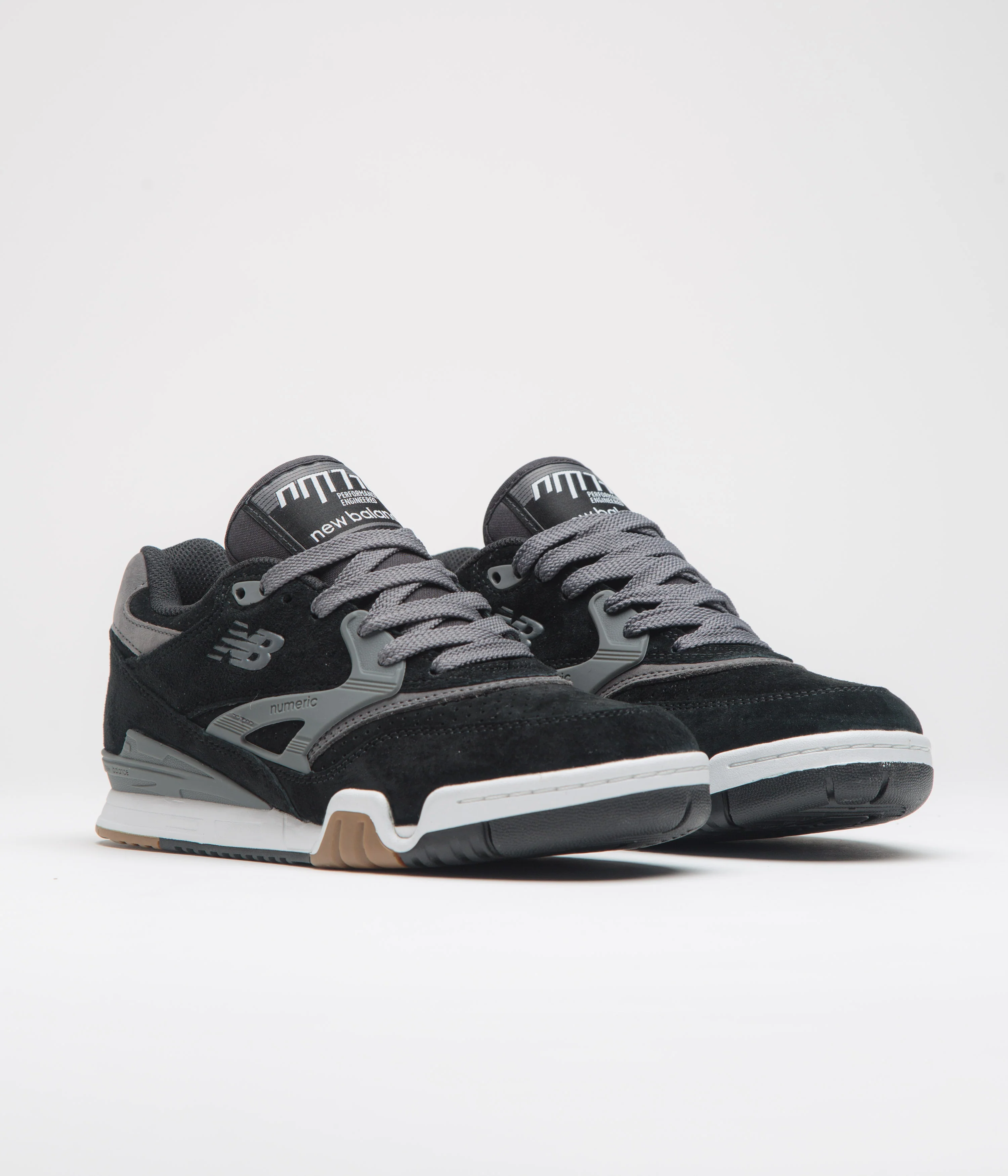 New Balance Numeric 770 Shoes - Black / Charcoal - Image 2