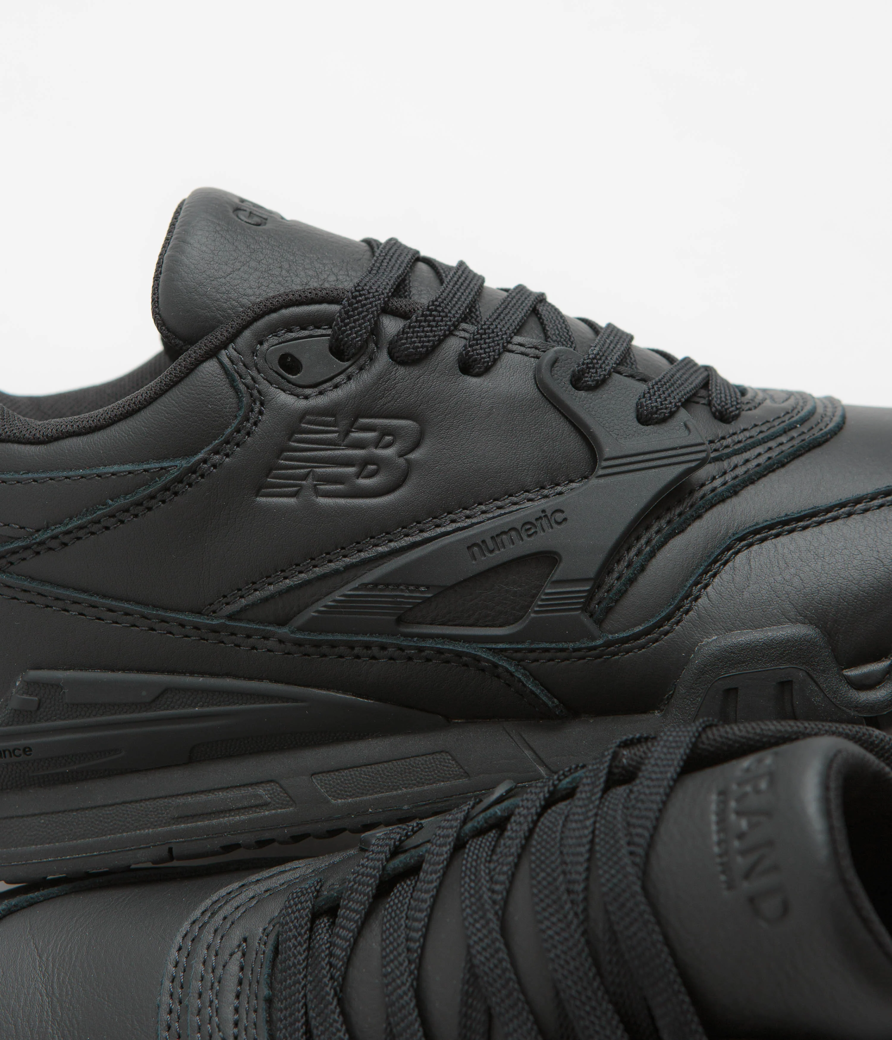 New Balance Numeric x Grand Collection 770 Shoes - Black - Image 3