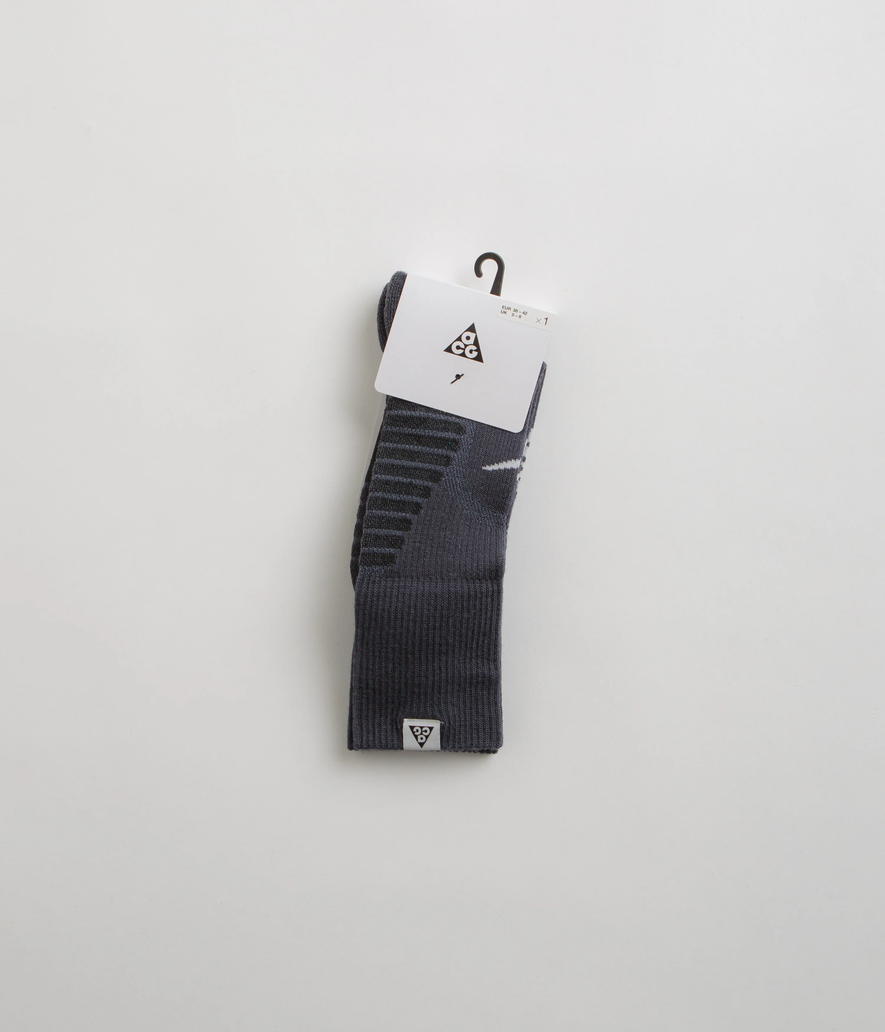 Nike ACG Cushioned Crew Socks - Gridiron / Black - Image 4