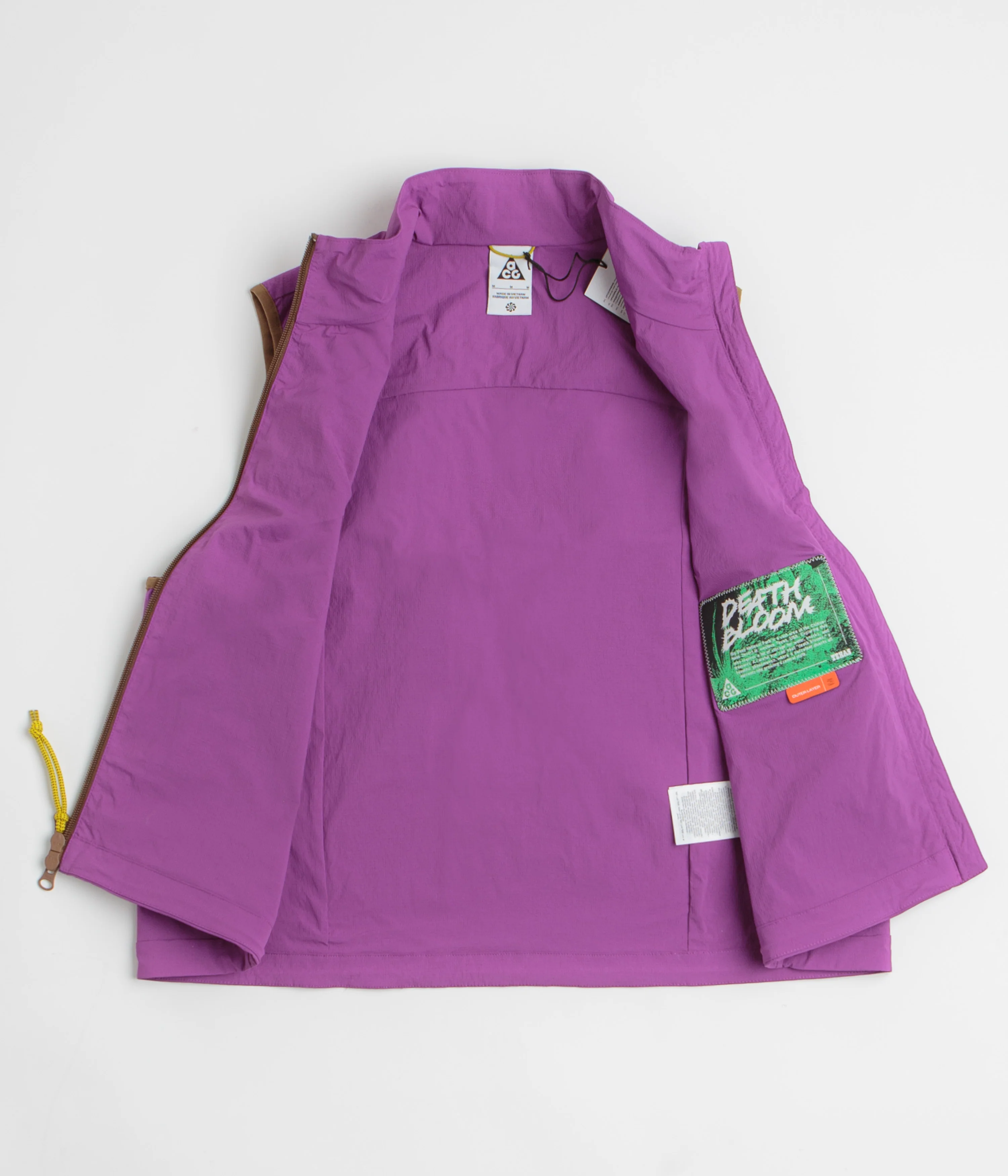 Nike ACG Death Bloom Vest - Bold Berry / Mosswood Brown / Summit White - Image 2