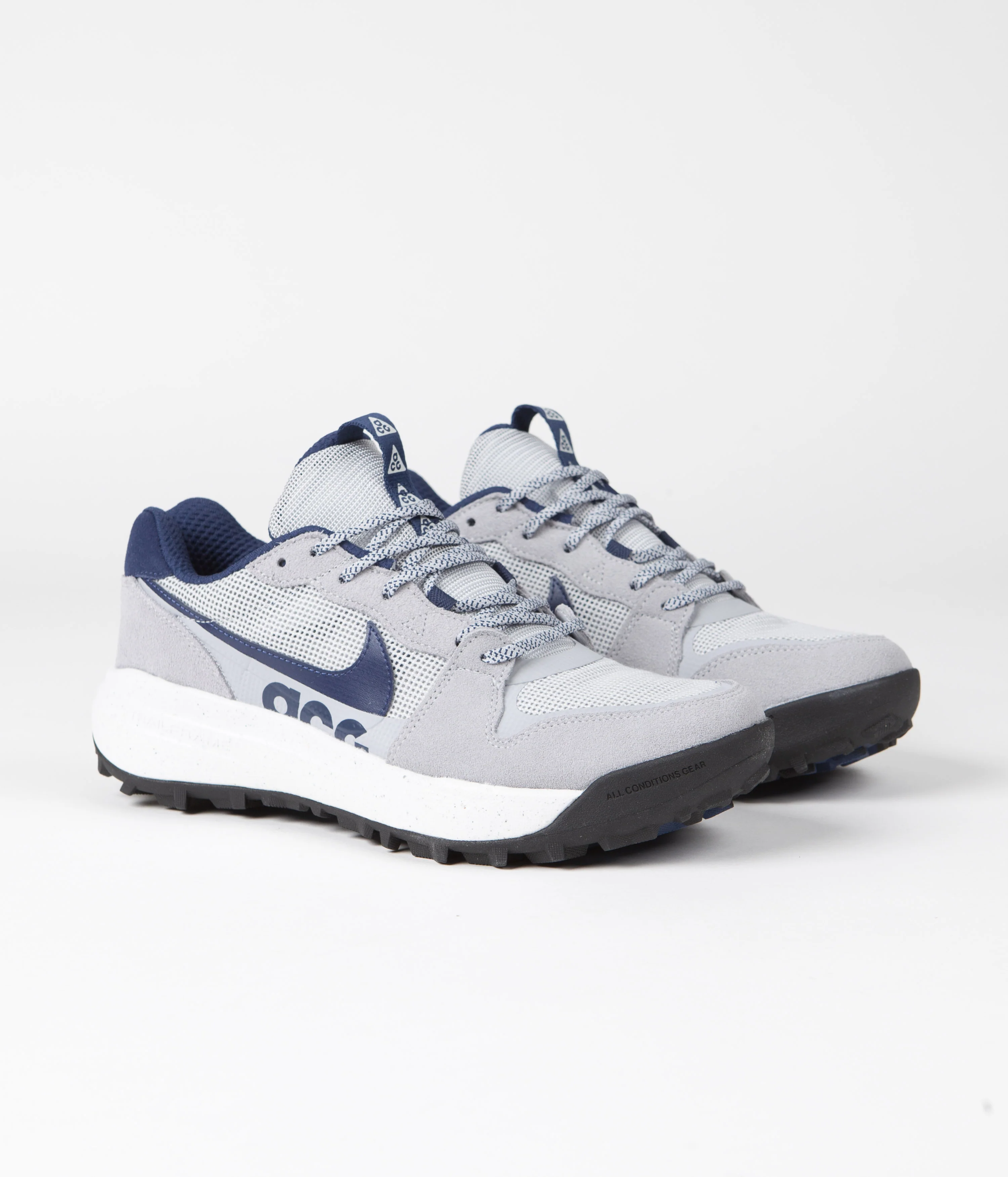 Nike ACG Lowcate Shoes - Wolf Grey / Navy - Grey Fog - Summit White - Image 2