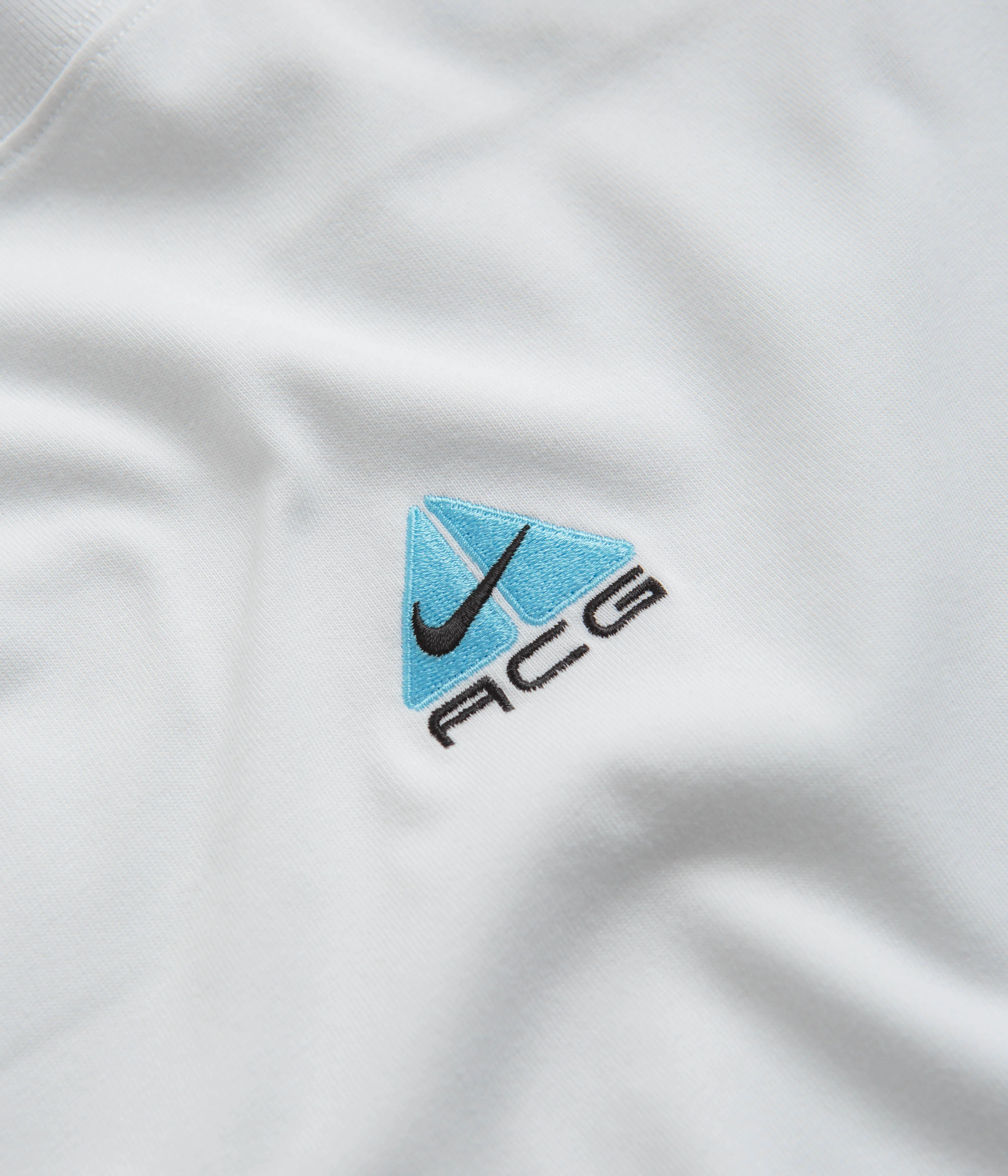 Nike ACG Lungs Long Sleeve T-Shirt - Summit White / Black - Image 3