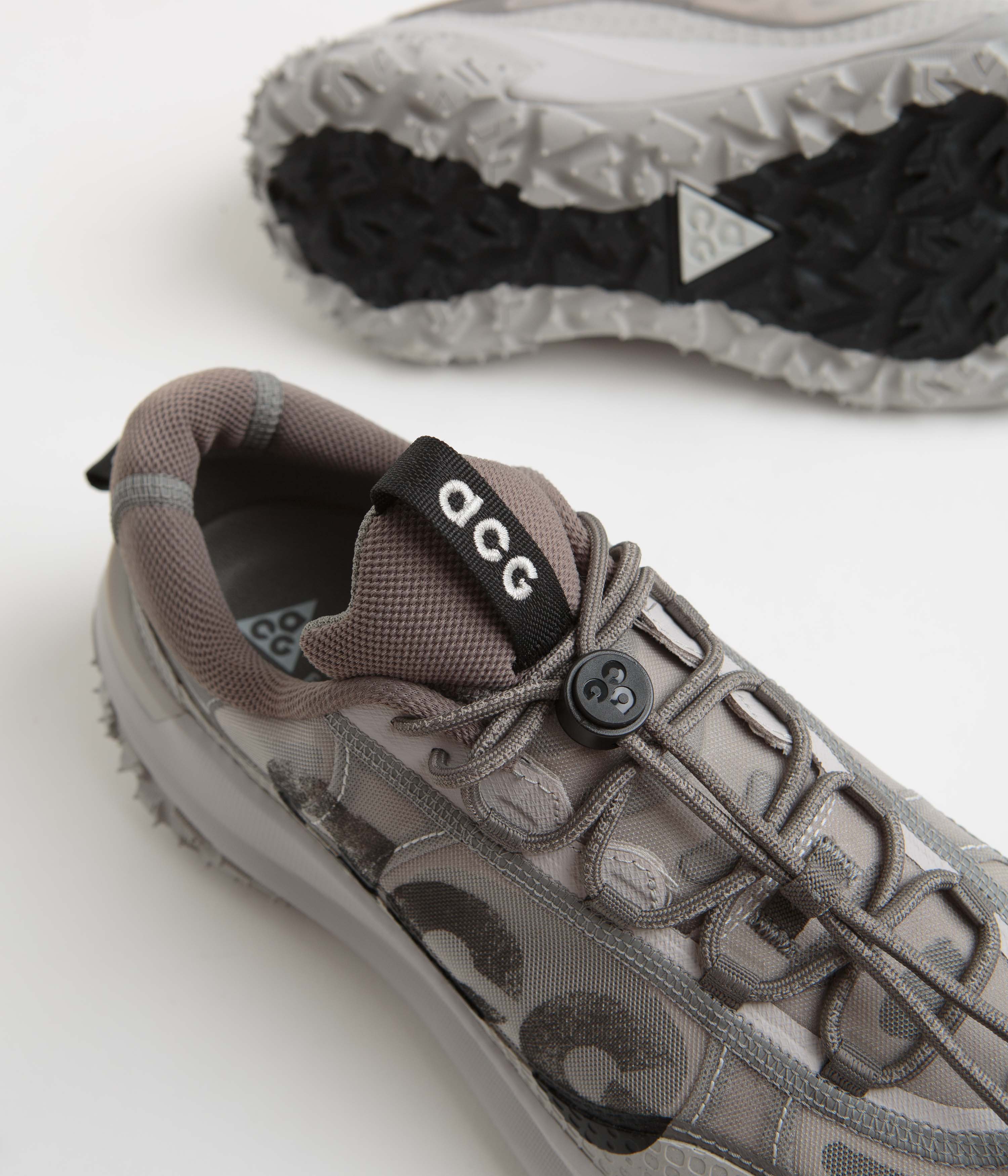 Nike ACG Mountain Fly 2 Low Shoes - Light Iron Ore / Black - Flat Pewter - Image 3