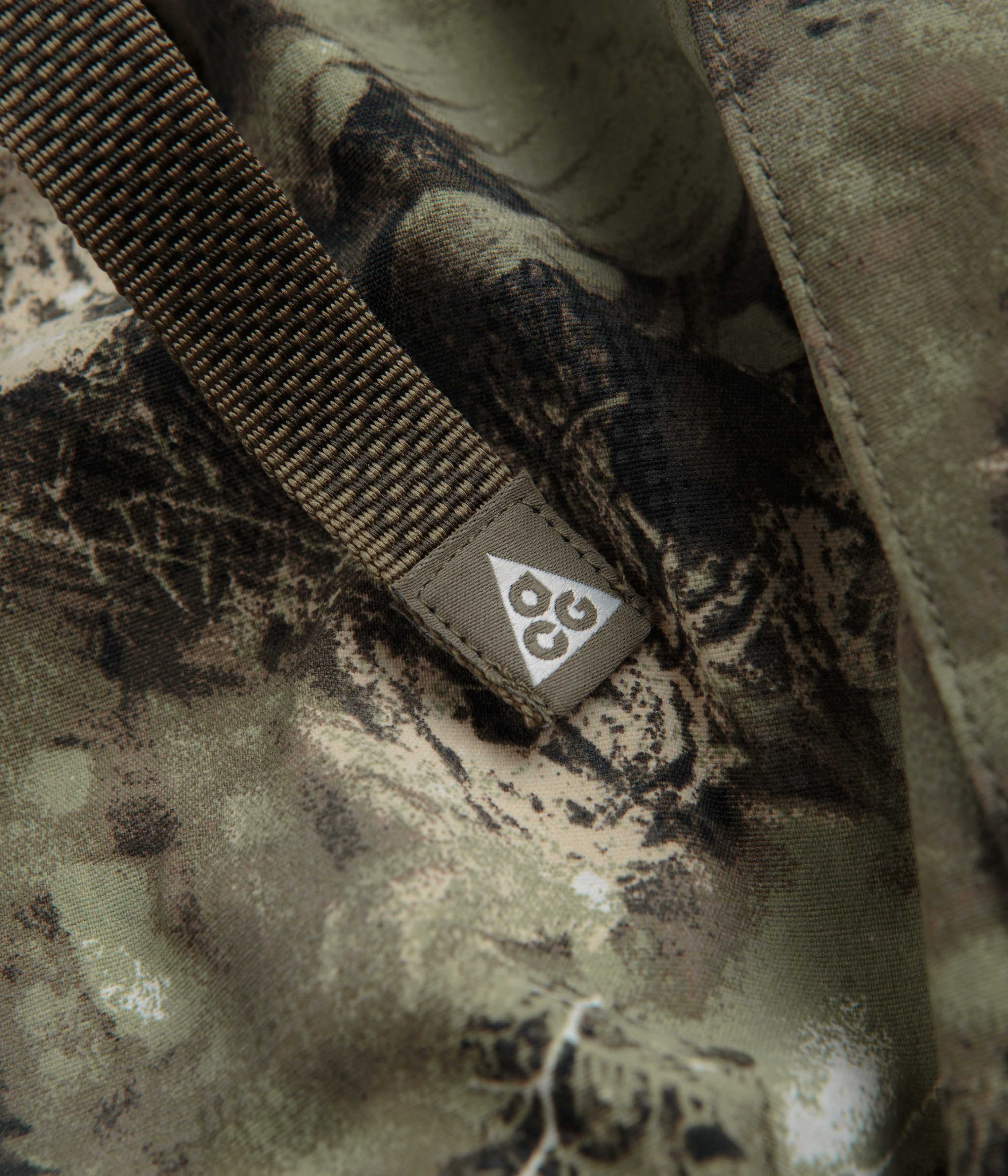 Nike ACG Smith Summit Cargo Pants - Oil Green / Medium Olive / Reflective Silv - Image 6
