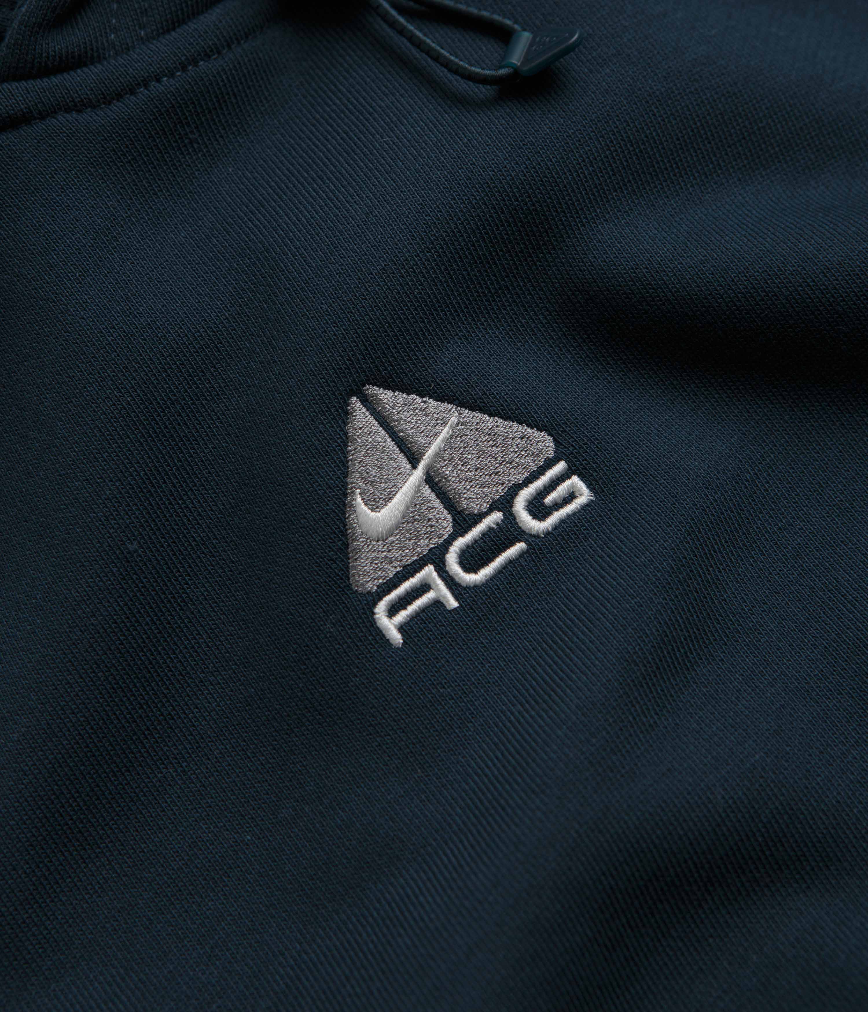 Nike ACG Therma-FIT Fleece Hoodie - Armory Navy / Black / Summit White - Image 3