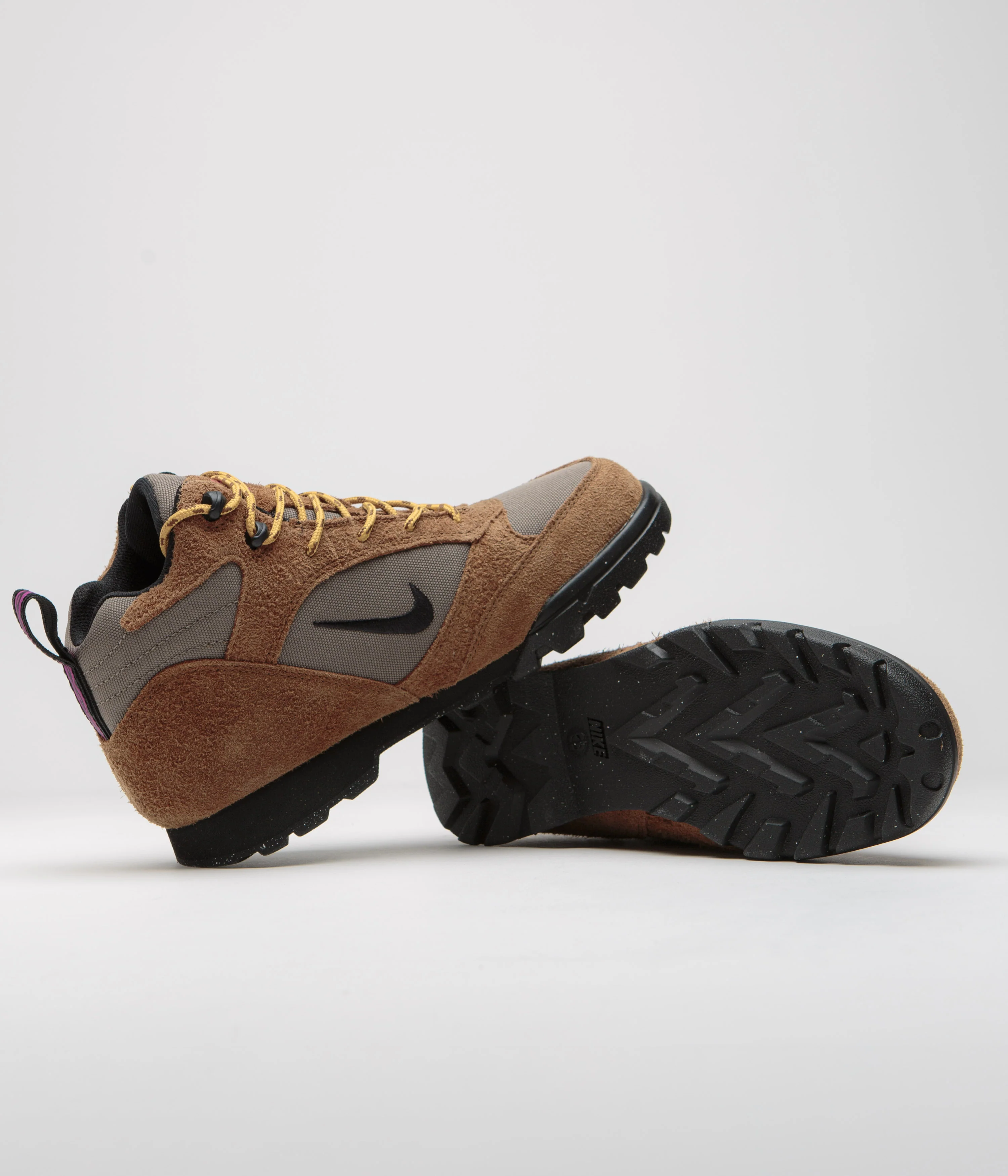 Nike ACG Torre Mid Waterproof Shoes - Pecan / Black - Olive Grey - Red Plum - Image 5