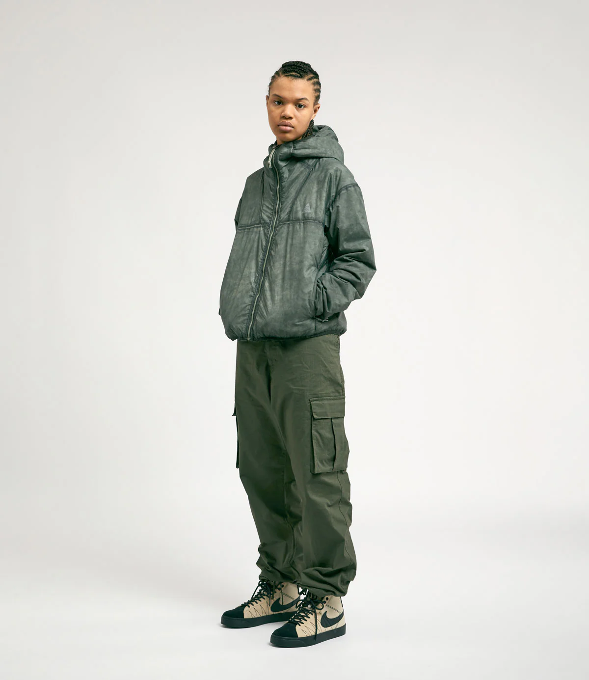 Nike ACG Womens Therma-FIT Rope De Dope Jacket - Light Army - Image 2