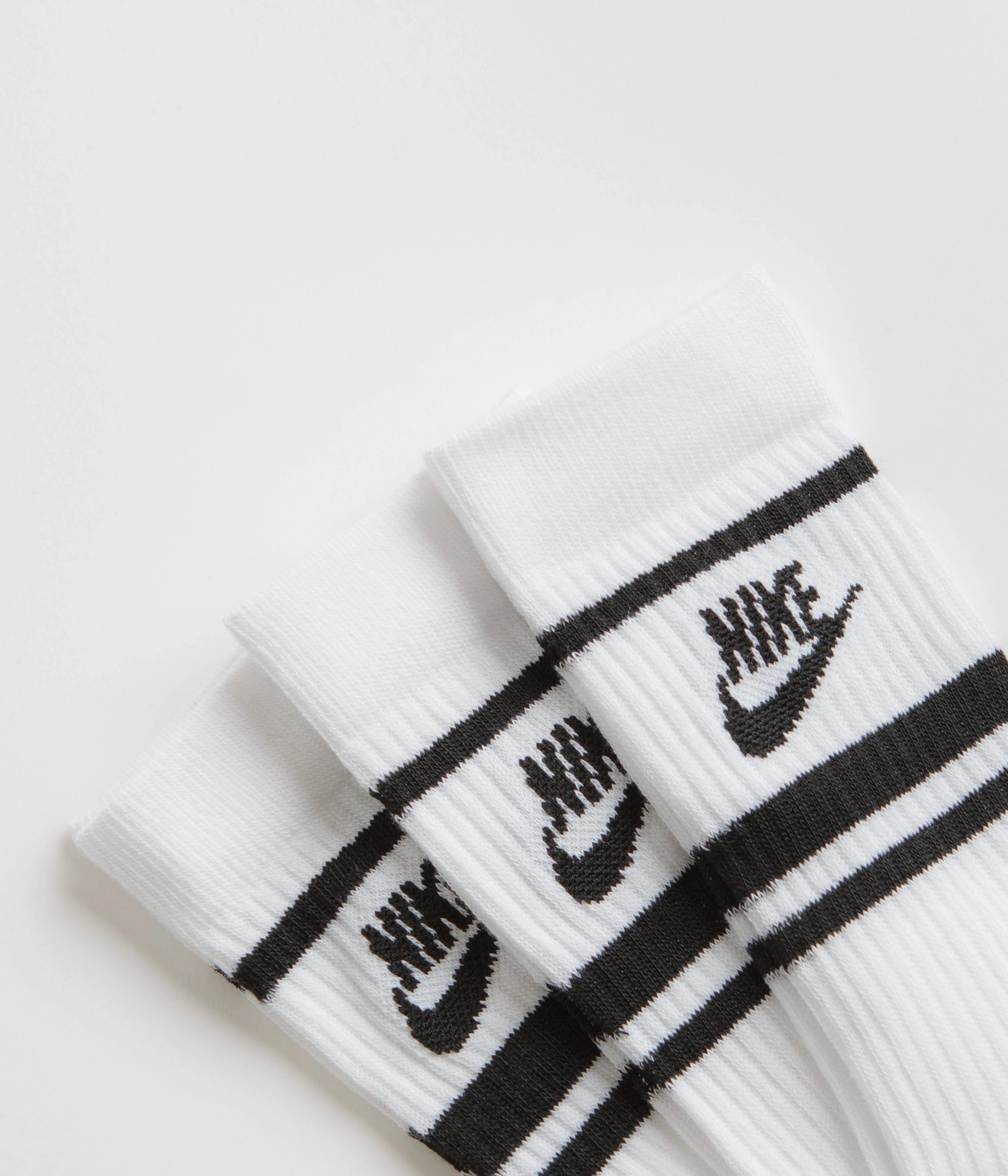 Nike Everyday Essential Crew Socks (3 Pair) - White / Black / Black / Black - Image 2