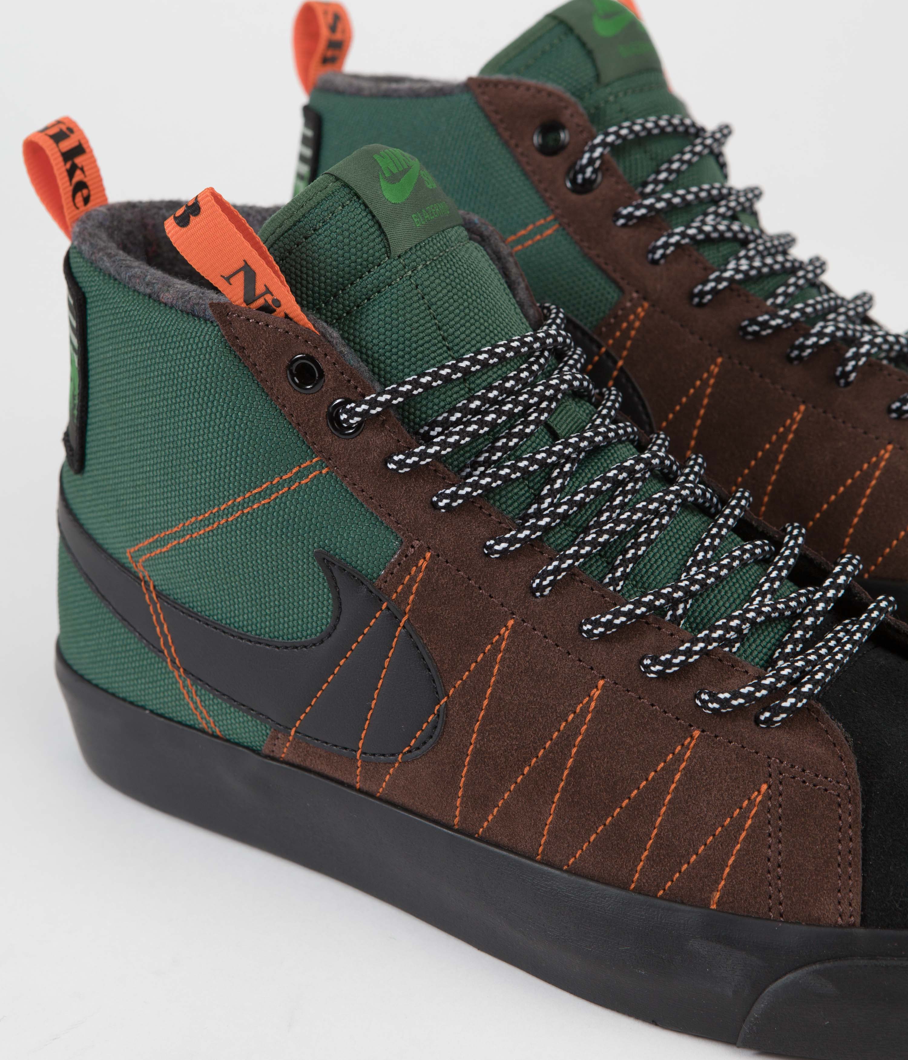 Nike SB Blazer Mid Premium Shoes - Noble Green / Black - White - Safety Orange - Image 3