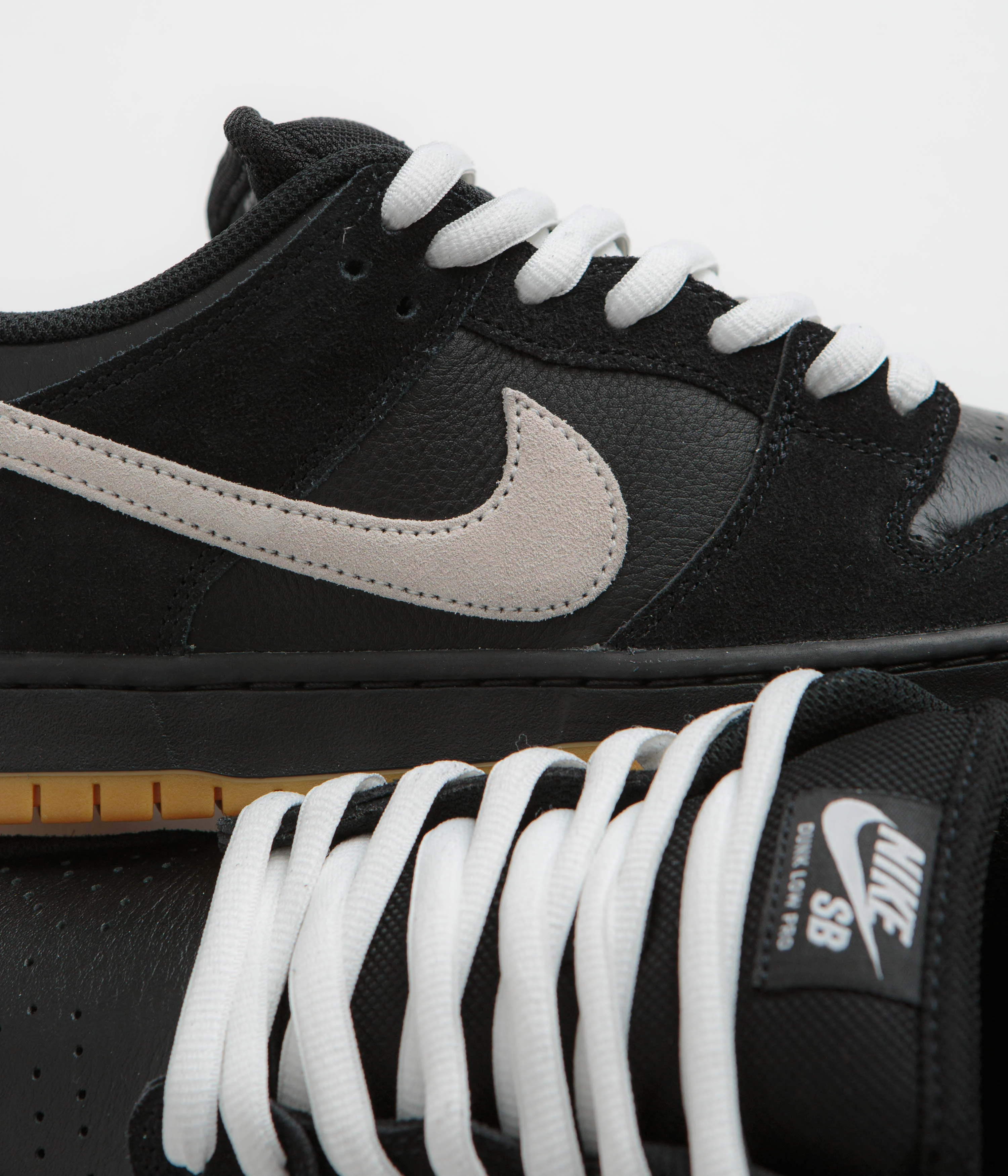 Nike SB Dunk Low Pro Shoes - Black / White - Black - Gum Light Brown - Black - Image 4