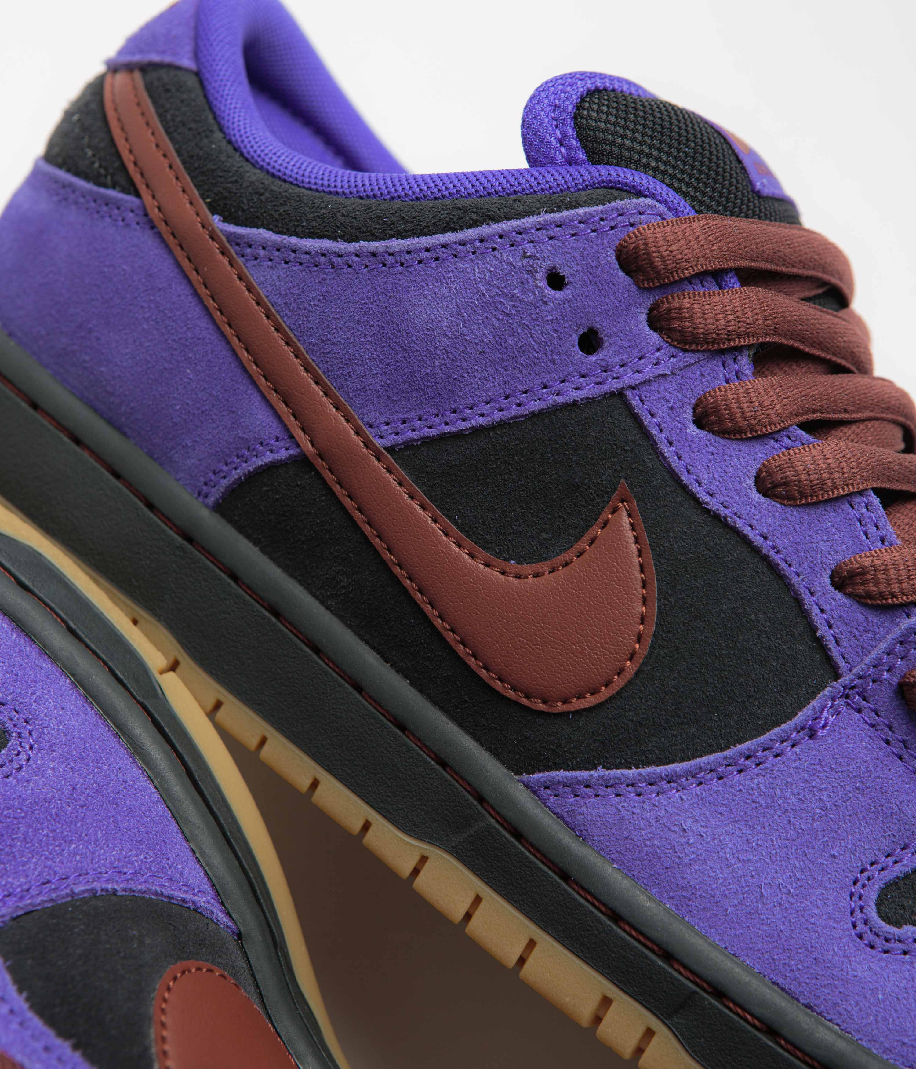 Nike SB Dunk Low Pro Shoes - Persian Violet / Cinnamon - Off Noir - Image 3