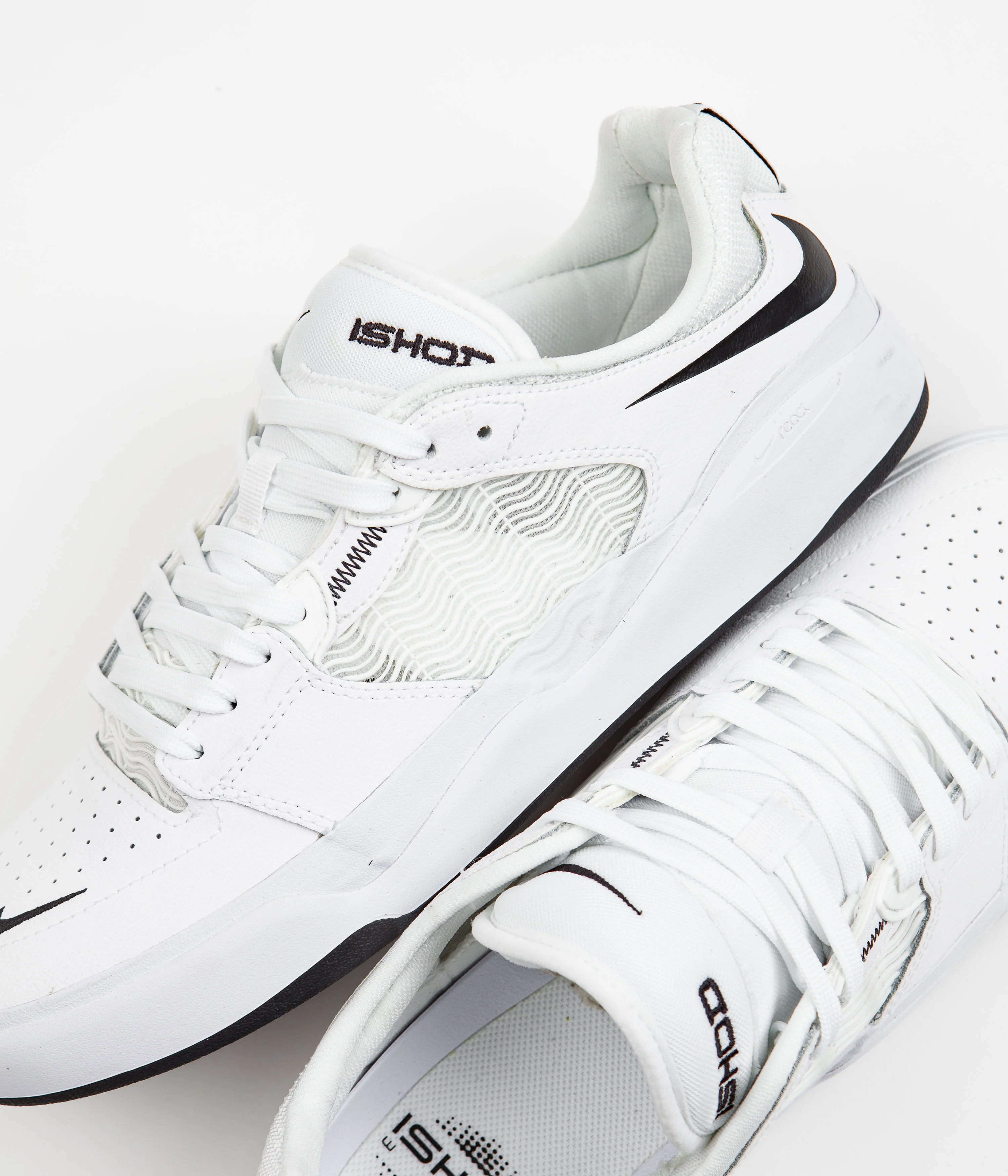Nike SB Ishod Premium Shoes - White / Black - White - Black - Image 3