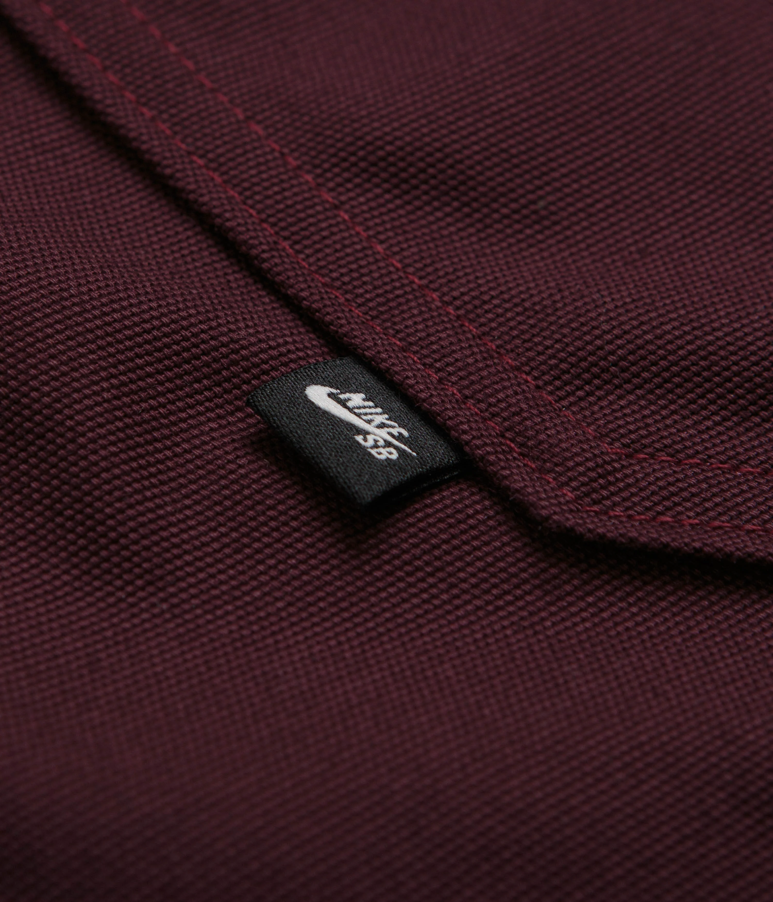 Nike SB New Essential Woven Shirt - Burgundy Crush / Platinum Violet - Image 4