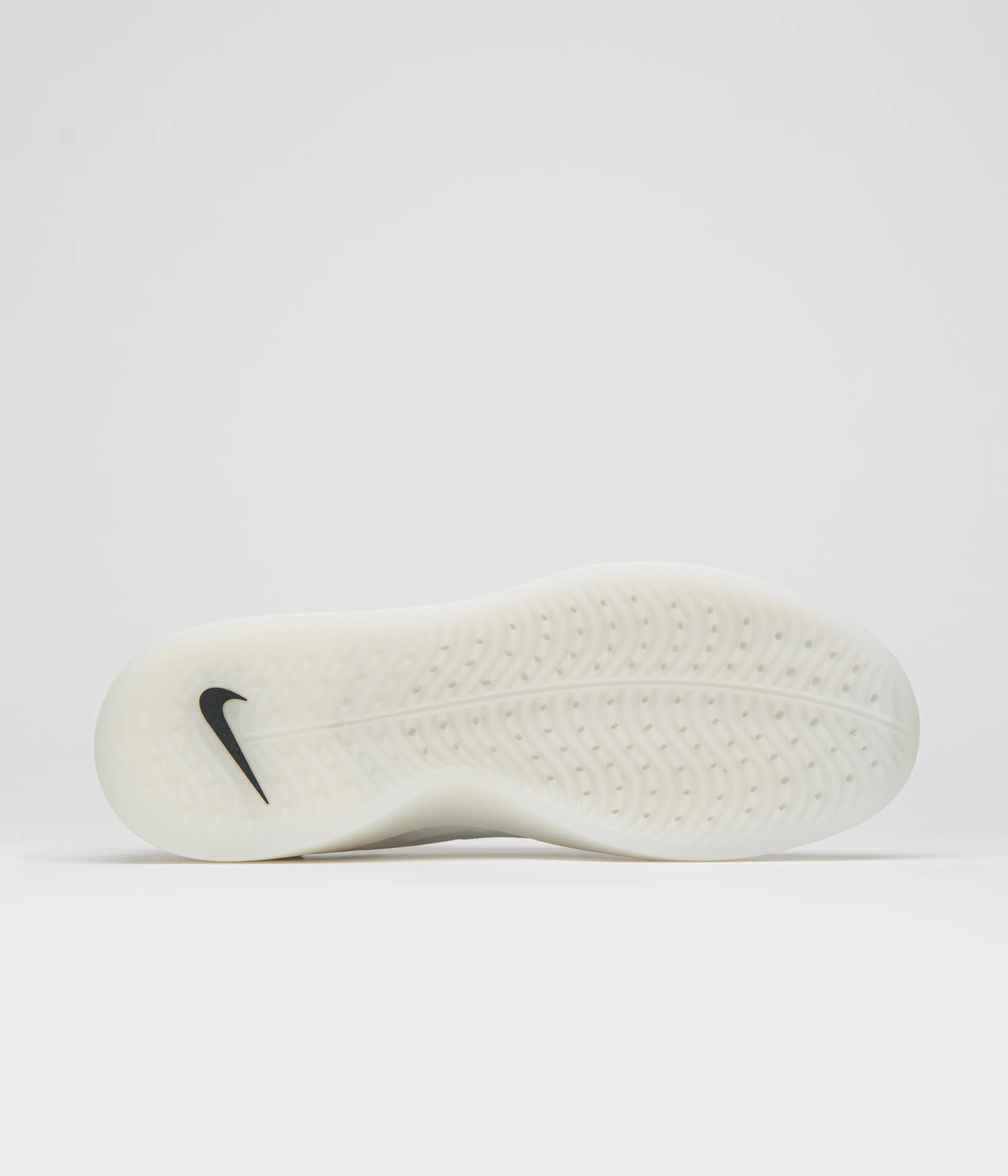 Nike SB Nyjah 4 Shoes - White / Black - White - Black - Image 6