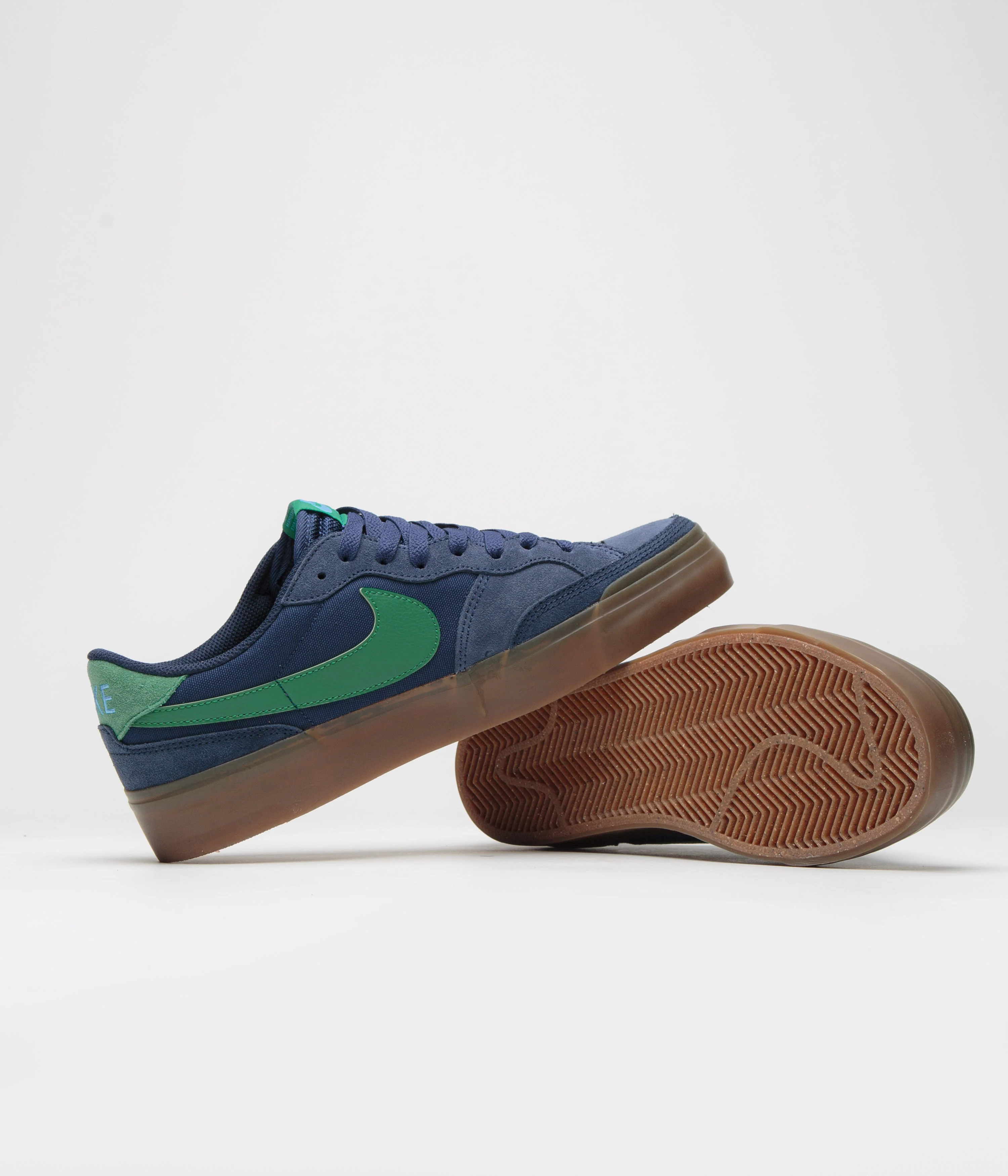 Nike SB Pogo Plus Shoes - Midnight Navy / Malachite - Obsidian - Image 5