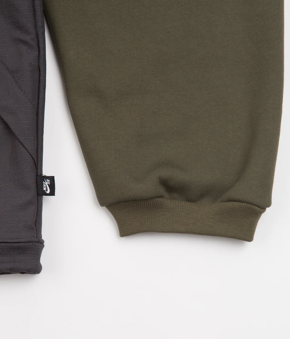 Nike SB Rugby Pullover Jacket - Cargo Khaki / Anthracite / White / Black - Image 2