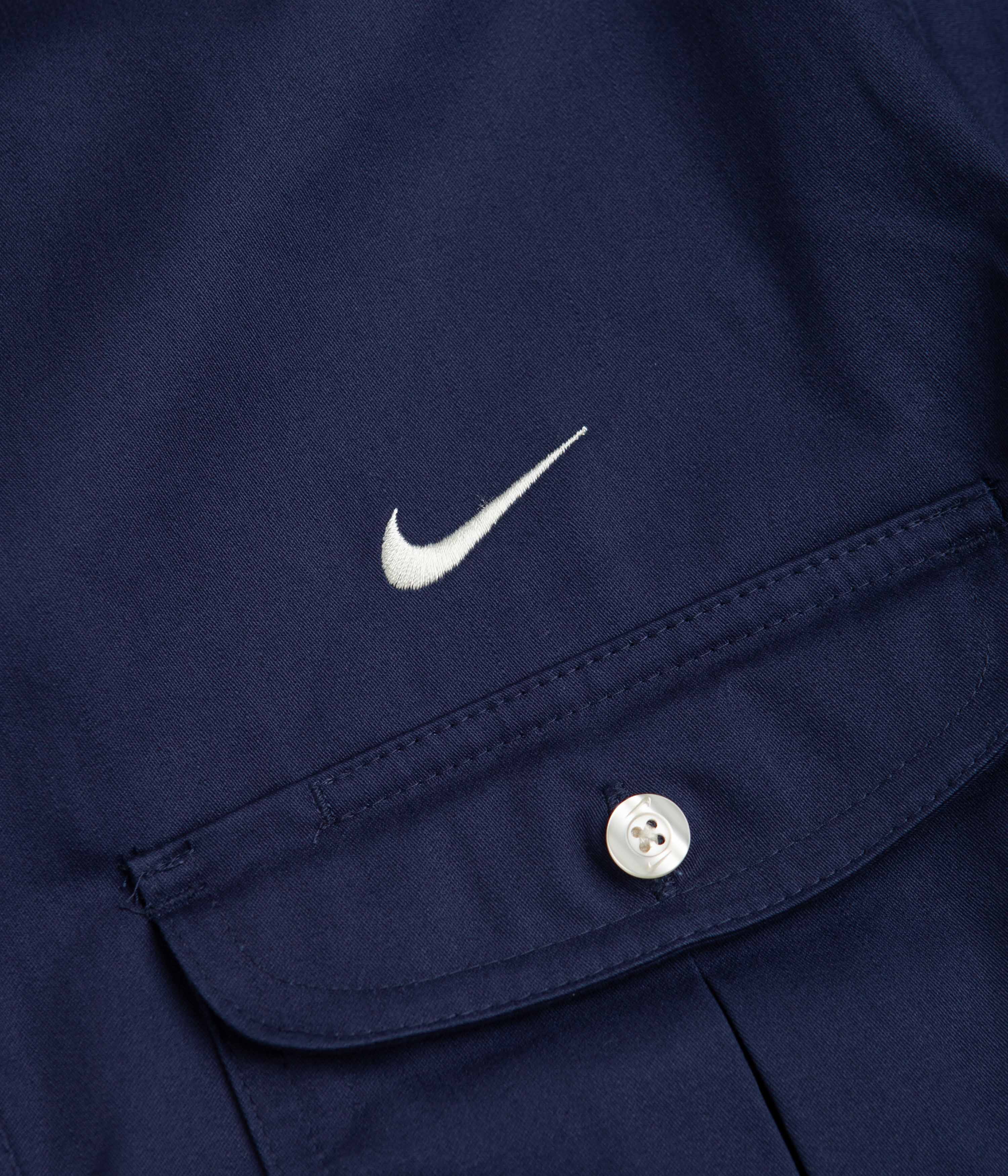 Nike SB Tanglin Short Sleeve Shirt - Midnight Navy / Coconut Milk - Image 3
