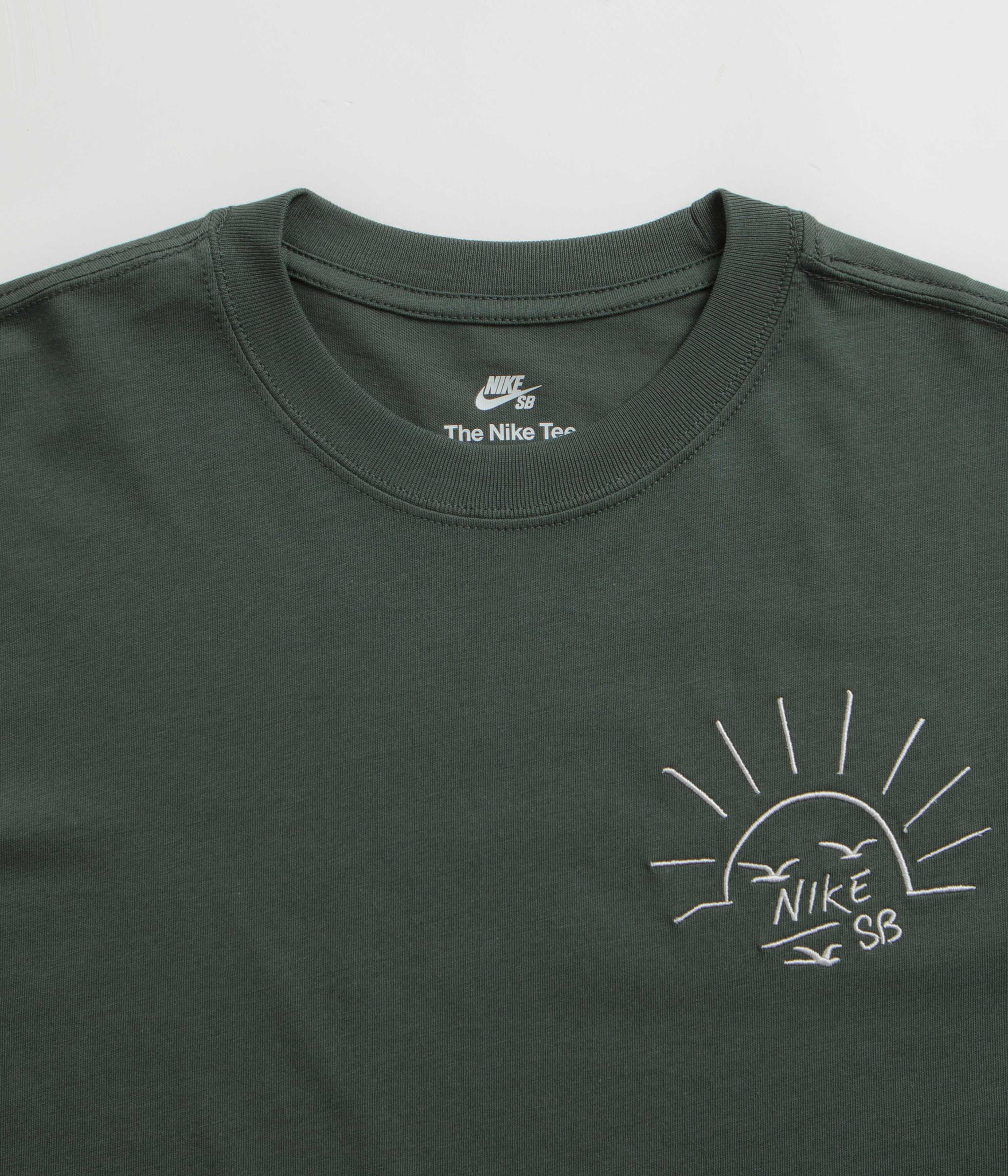 Nike SB Train Moniker T-Shirt - Vintage Green - Image 3