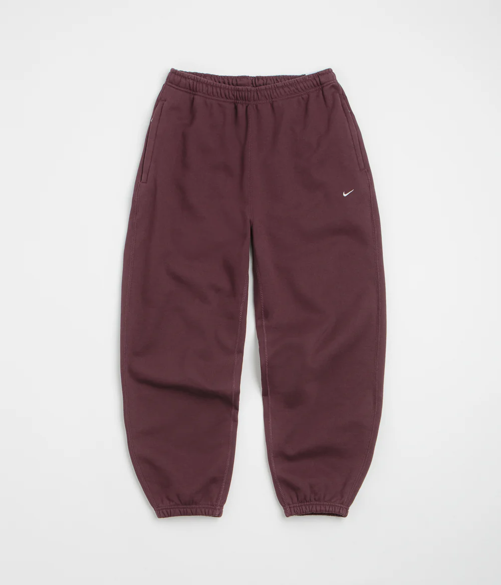Nike Solo Swoosh Cuffed Sweatpants - Burgundy Crush / Burgundy Crush / White