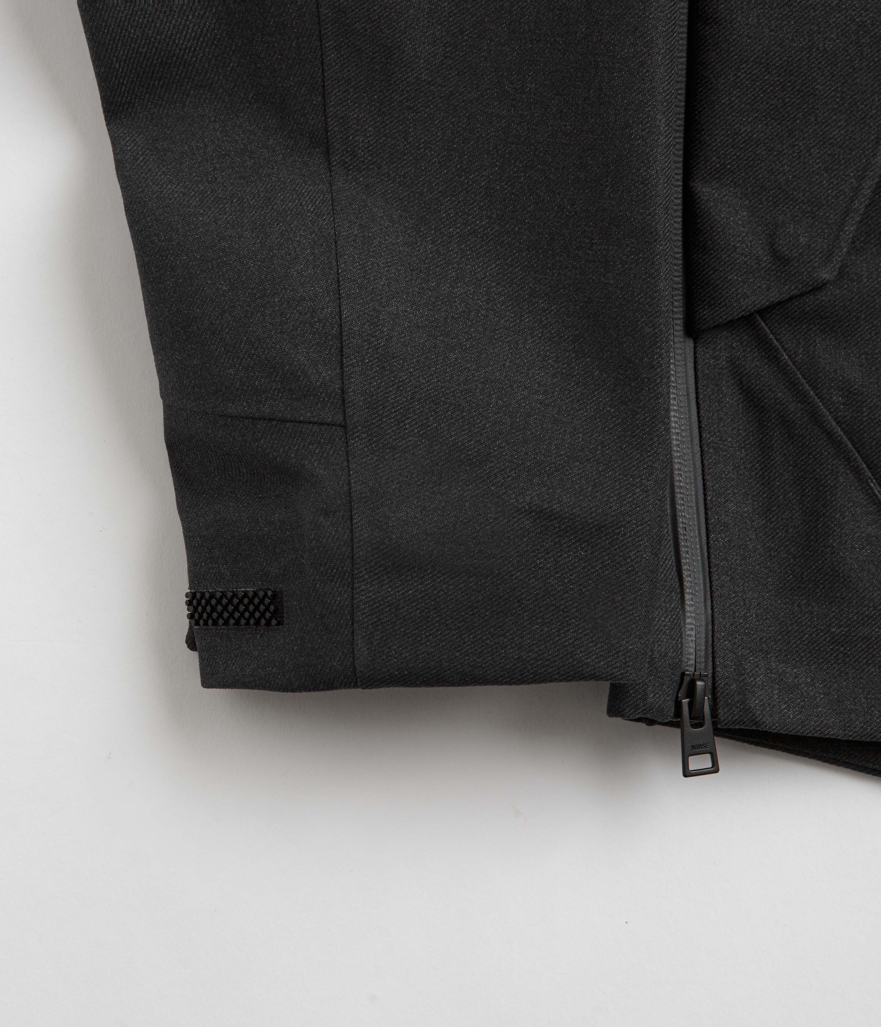 Norse Projects Textured Twill Gore-Tex 3L Stand Collar Jacket - Charcoal Grey - Image 5