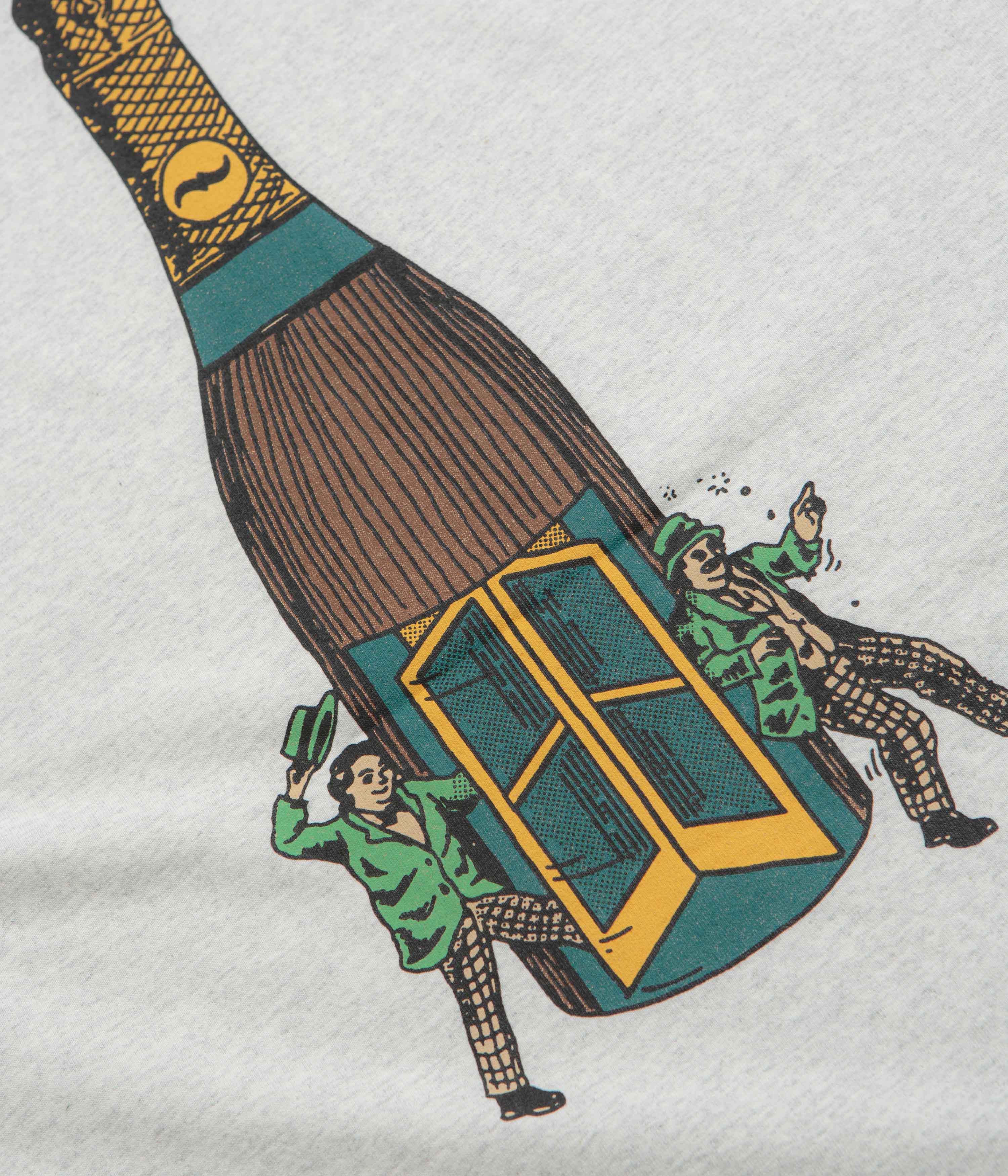 Pass Port Wine Em T-Shirt - Ash - Image 5