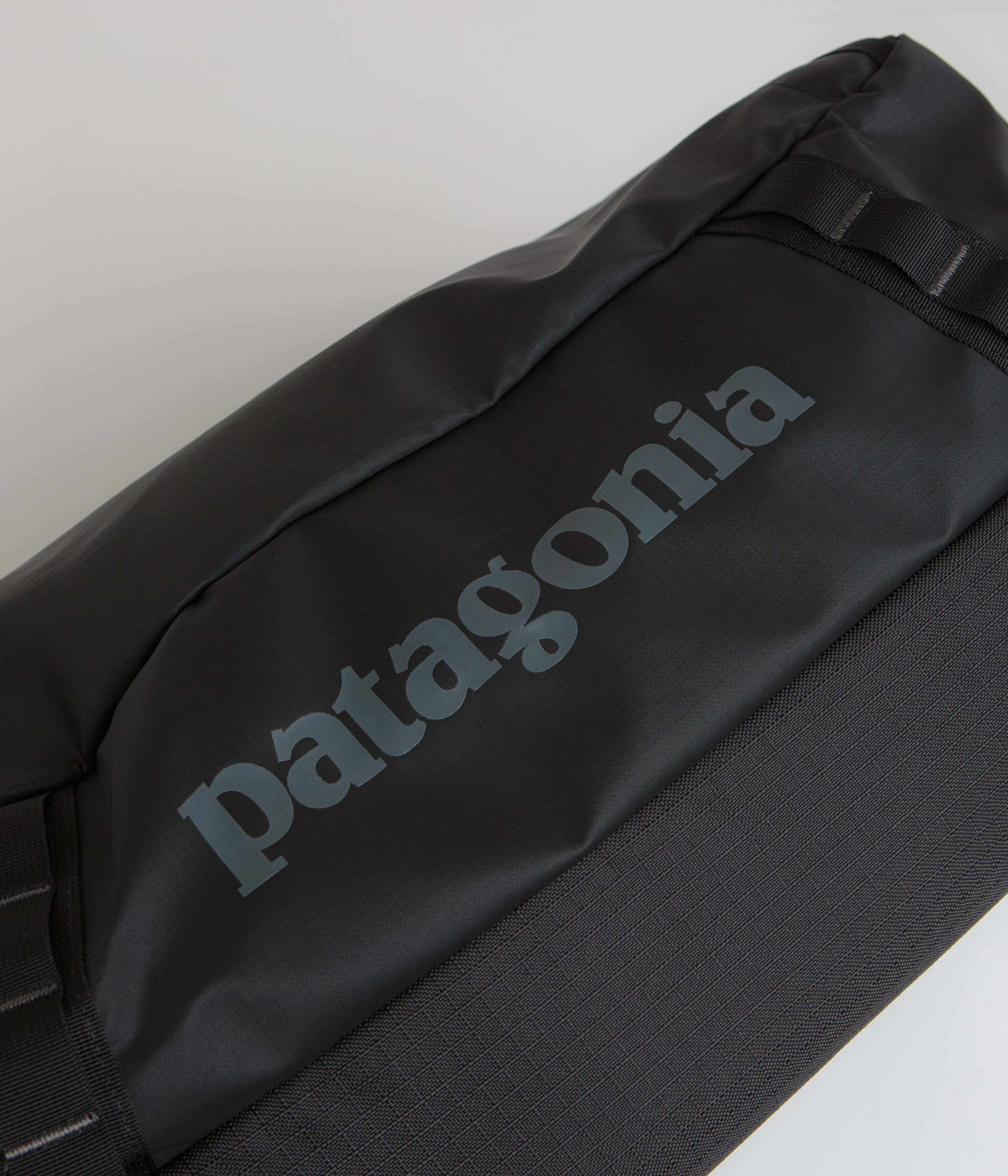 Patagonia Black Hole Wheeled Duffel Bag 40L - Black - Image 4
