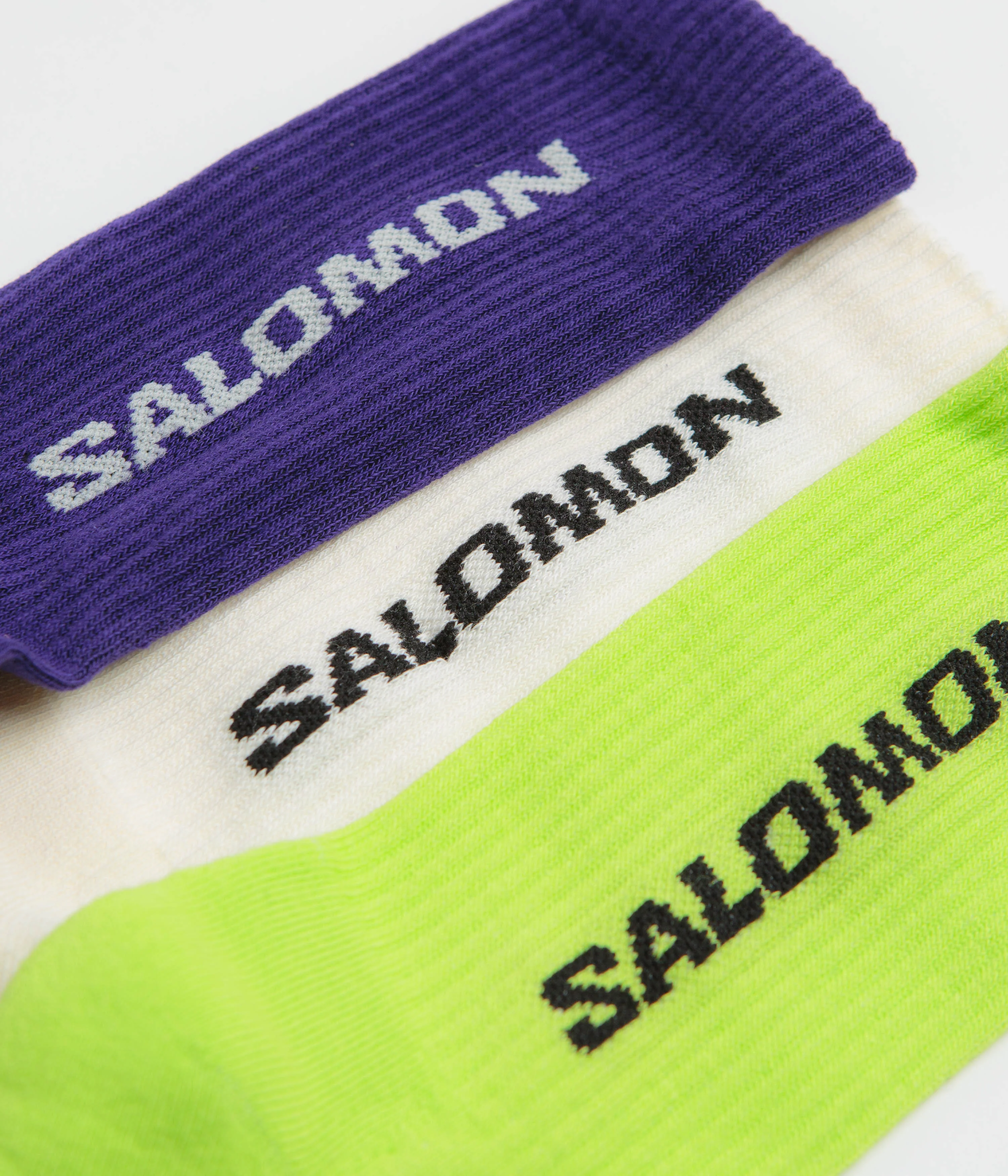 Salomon Everyday Crew Socks (3 Pack) - Vanilla Ice / Acid Lime / Deep Blue - Image 2