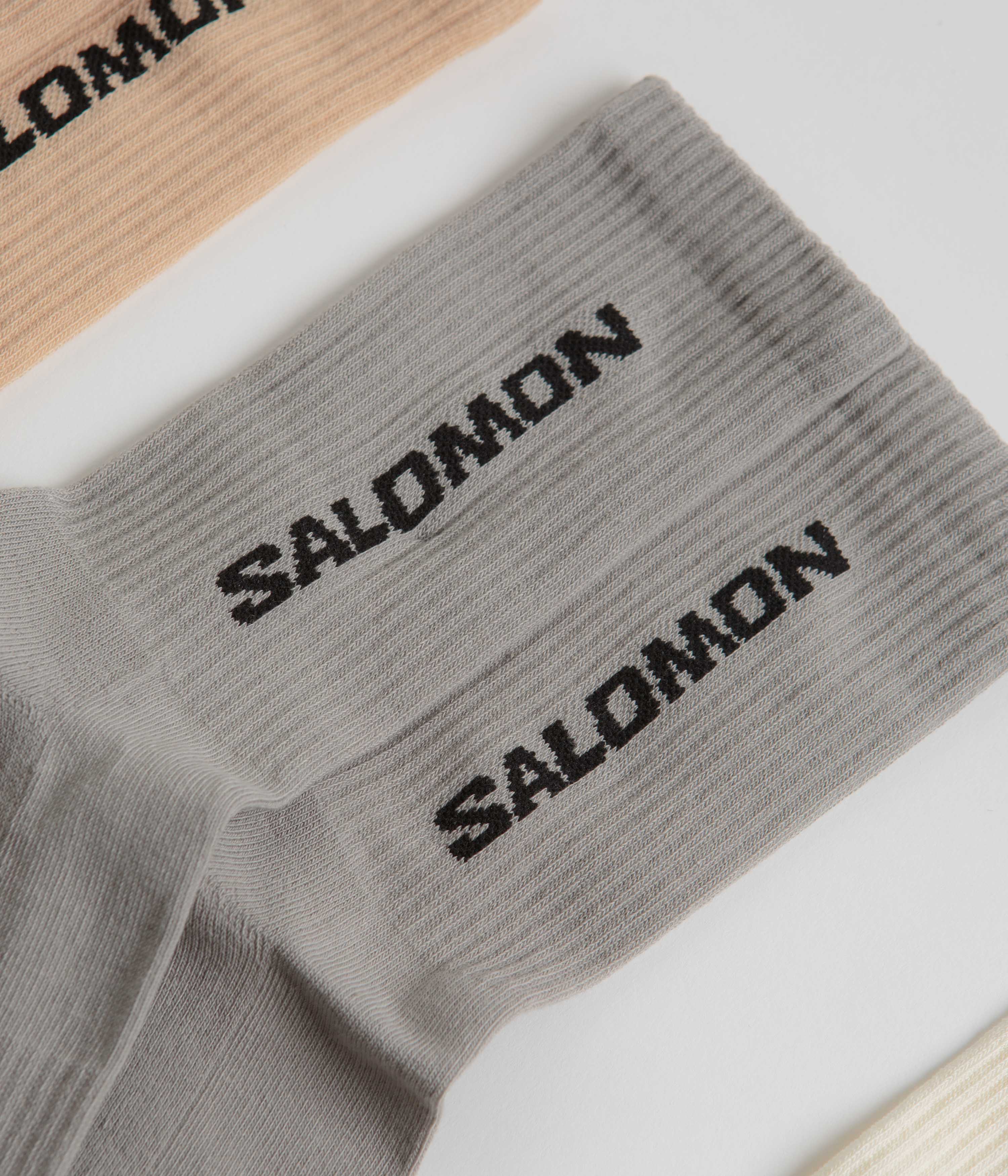Salomon Everyday Crew Socks (3 Pack) - Vanilla Ice / Metal / Hazelnut - Image 3