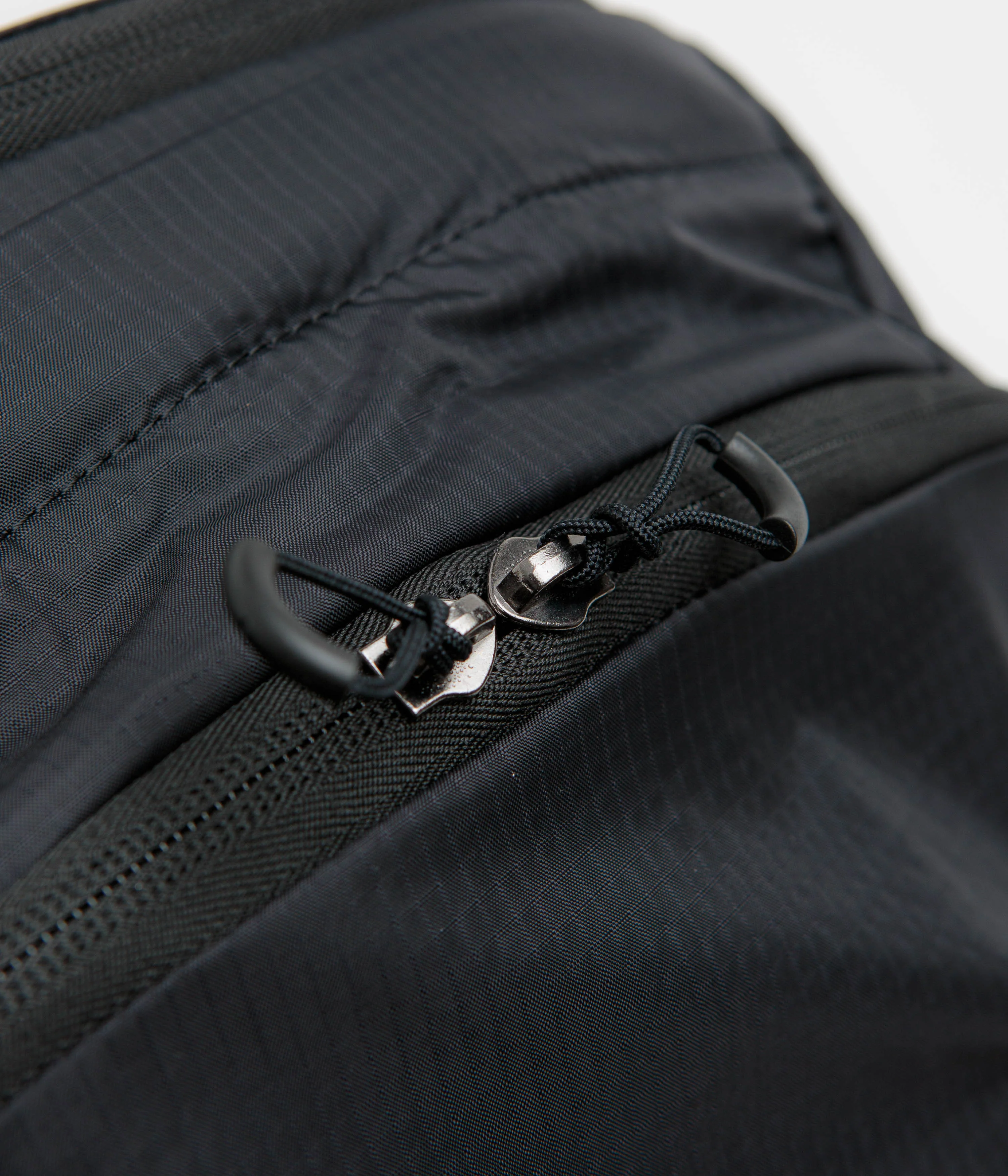 Salomon XT 25L Pack - Black - Image 7
