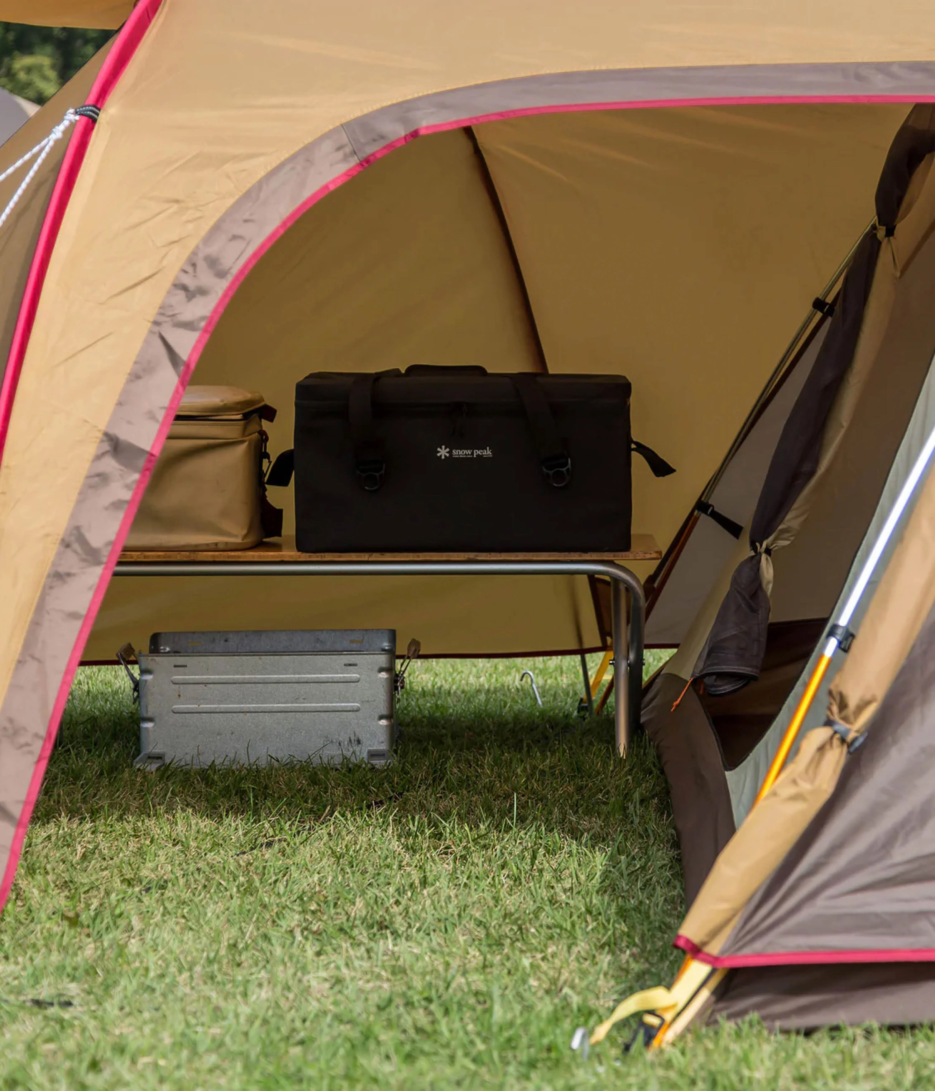 Snow Peak Medium Amenity Dome Tent - Brown - Image 5