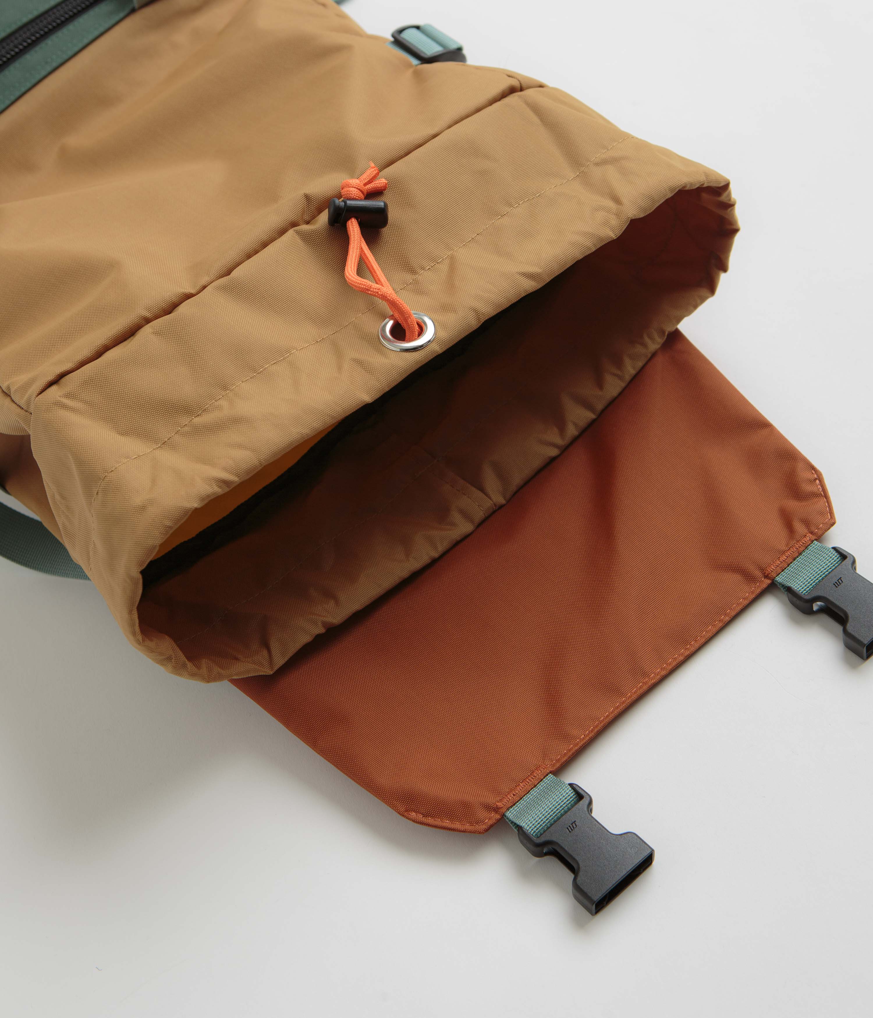 Topo Designs Classic Rover Pack - Forest / Khaki - Image 9