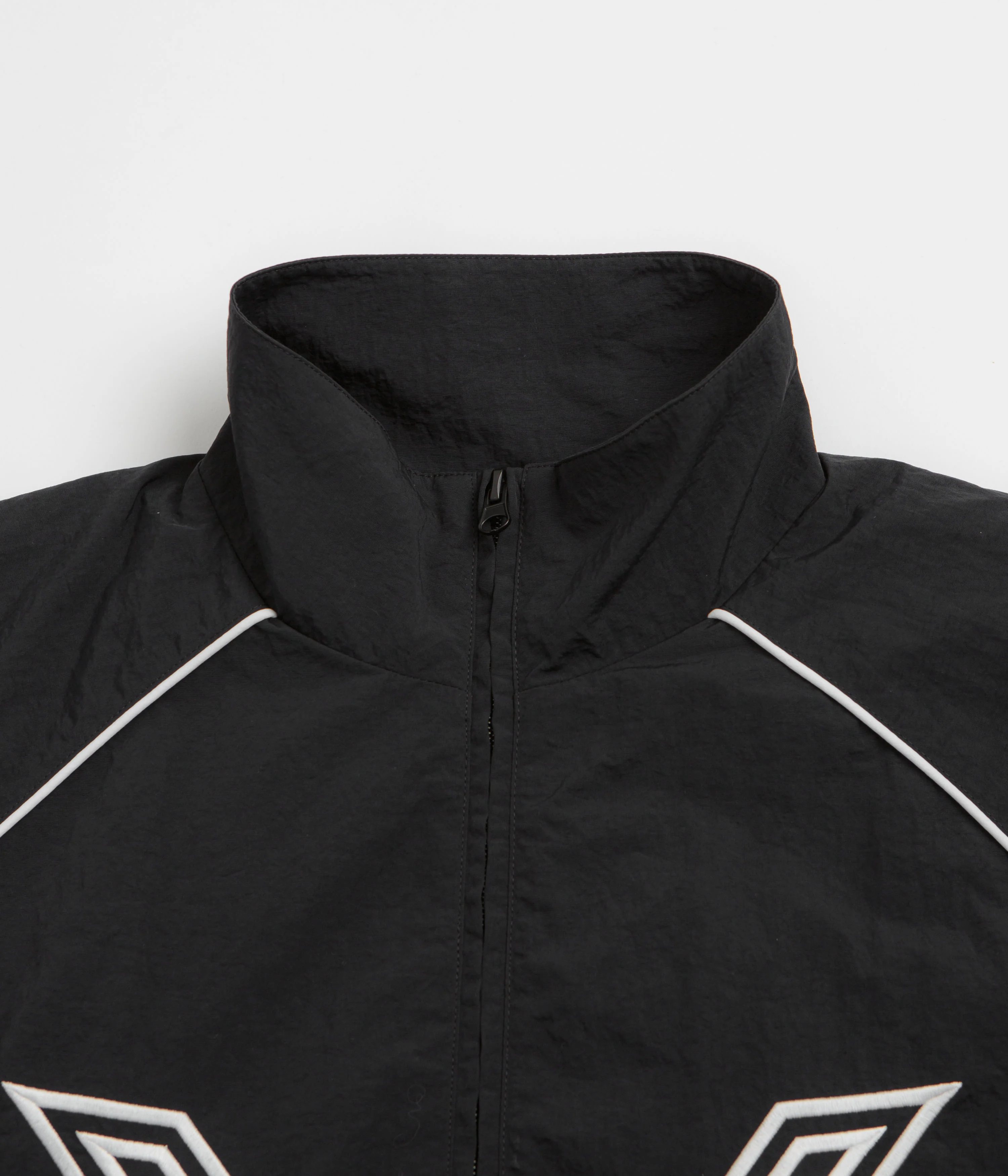 Umbro Eyes Tracksuit Jacket - Black - Image 4