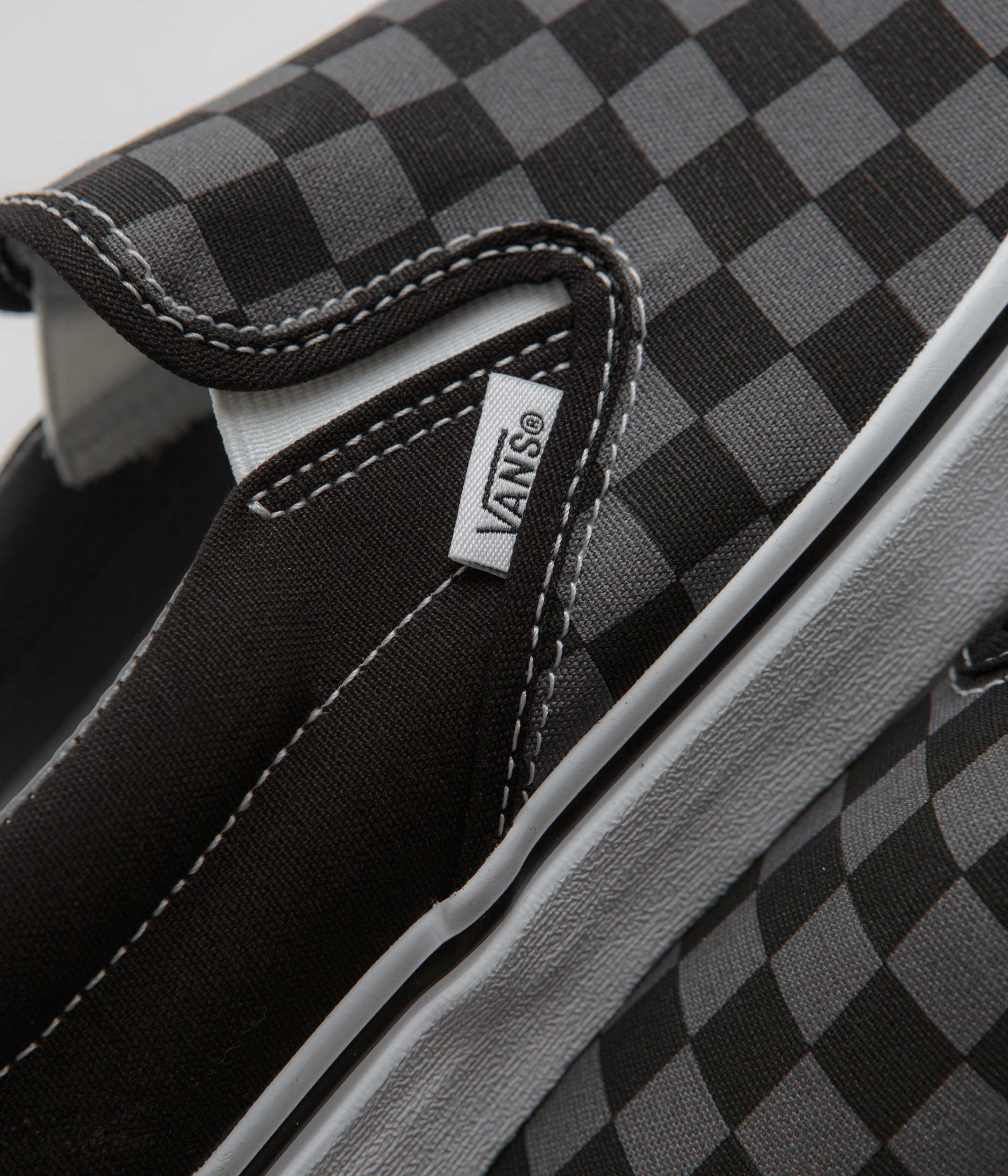 Vans Classic Slip-On Shoes - Black / Pewter Checkerboard - Image 3