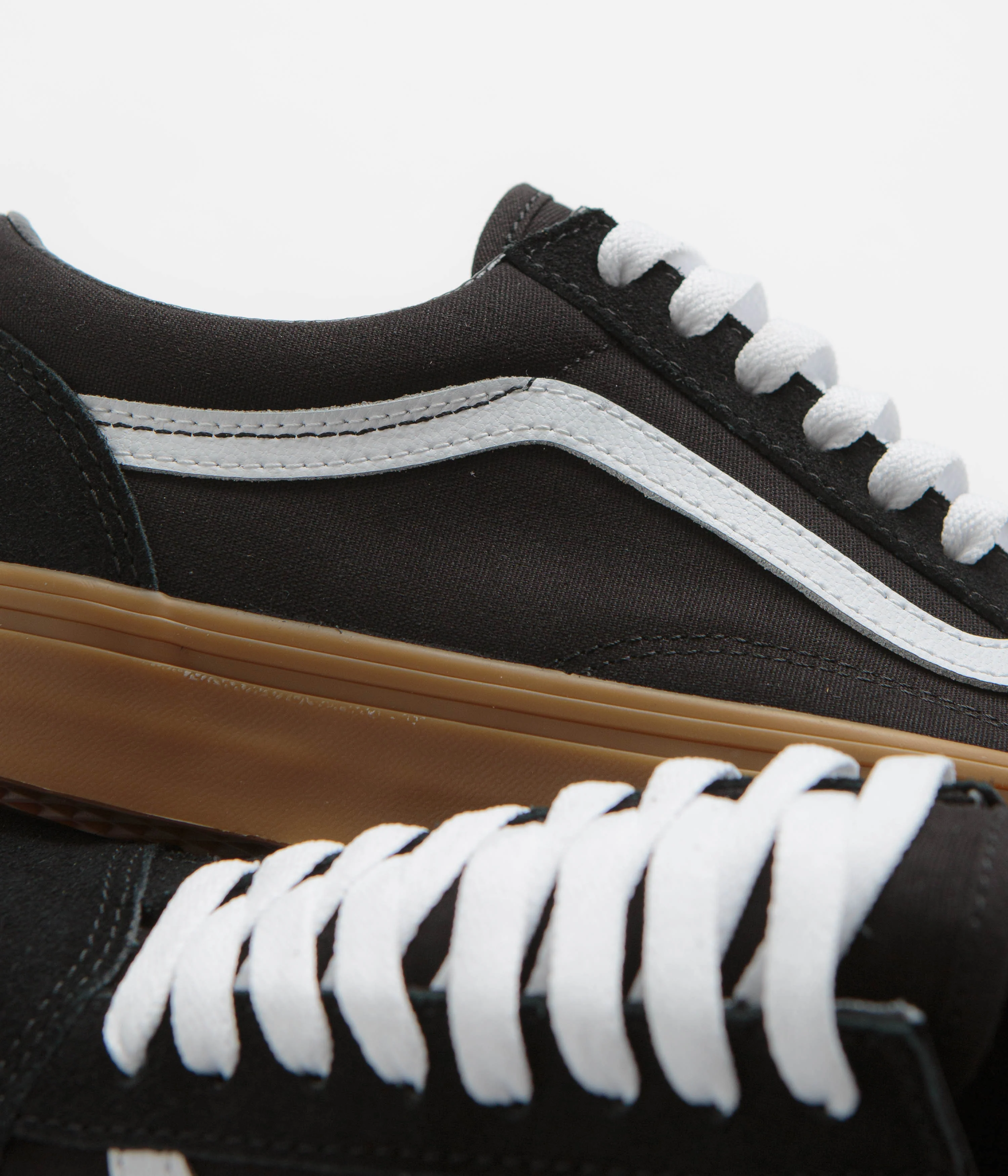 Vans Old Skool Shoes - Black / Gum - Image 10