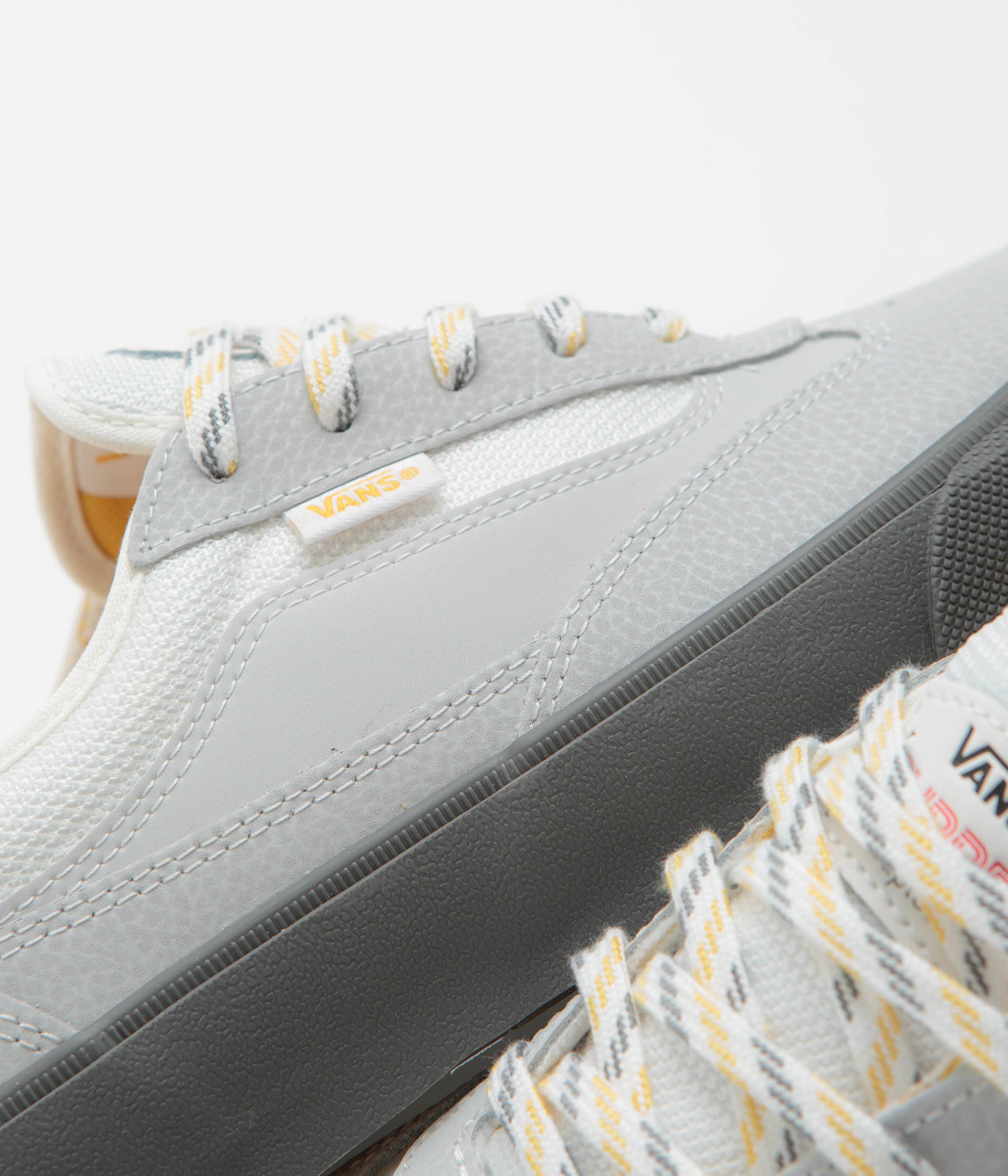 Vans Skate Curren Caples Shoes - Grey - Image 2