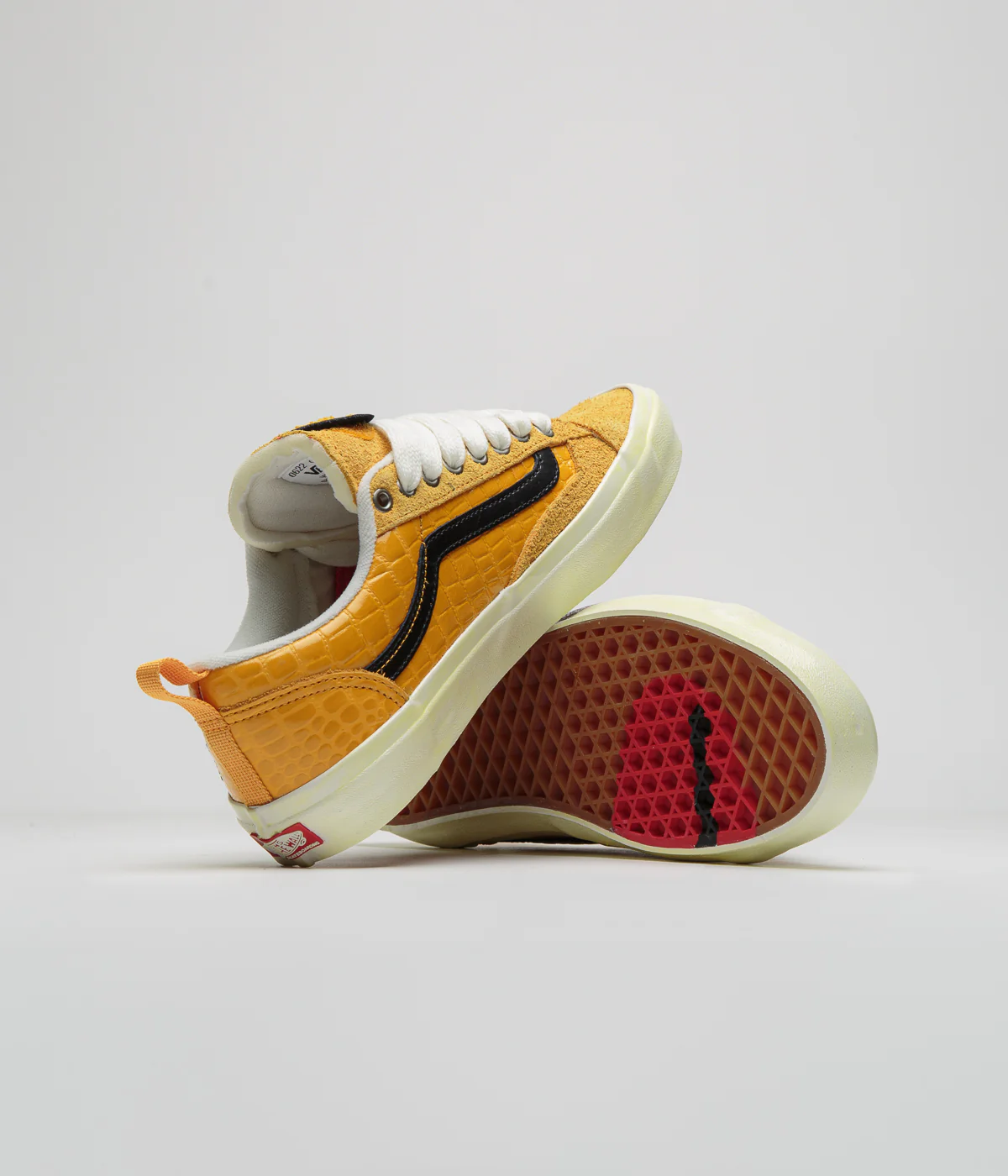 Vans Skate Old Skool 36+ VCU Shoes - (Carpet) Yellow - Image 5